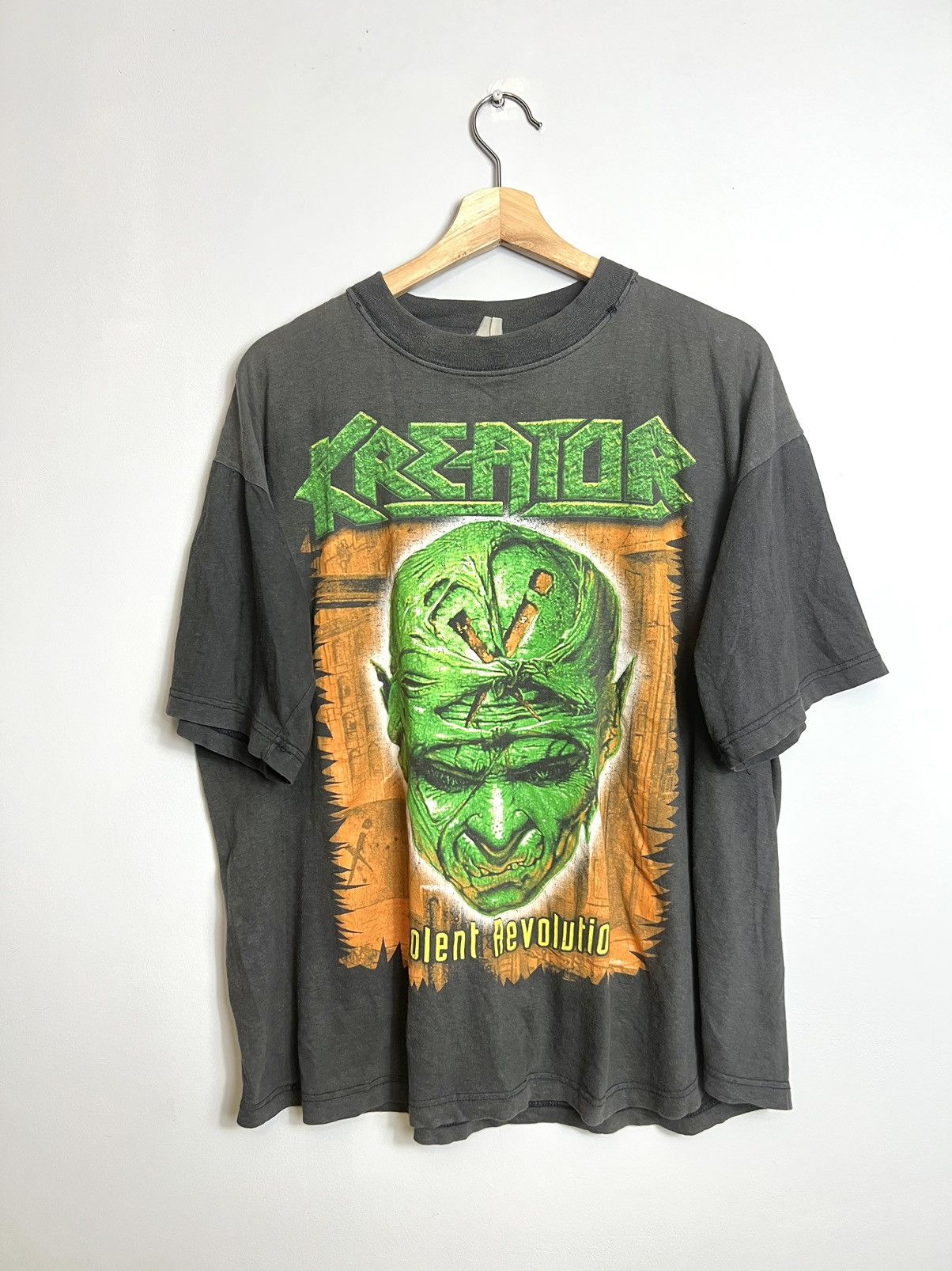 Band Tees Vintage 00s Kreator Violent Revolution Band Metal Shirt Size US L / EU 52-54 / 3 - 1 Thumbnail