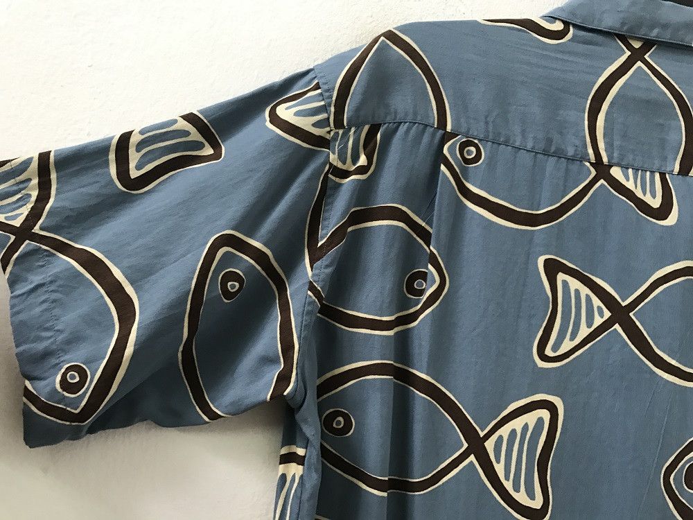 Japanese Brand ATTRIBIS Japan Fish Rayon Camp Collar Aloha Hawaiian Shirt Size US L / EU 52-54 / 3 - 10 Thumbnail