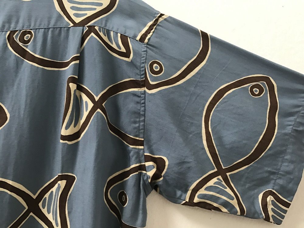 Japanese Brand ATTRIBIS Japan Fish Rayon Camp Collar Aloha Hawaiian Shirt Size US L / EU 52-54 / 3 - 9 Thumbnail