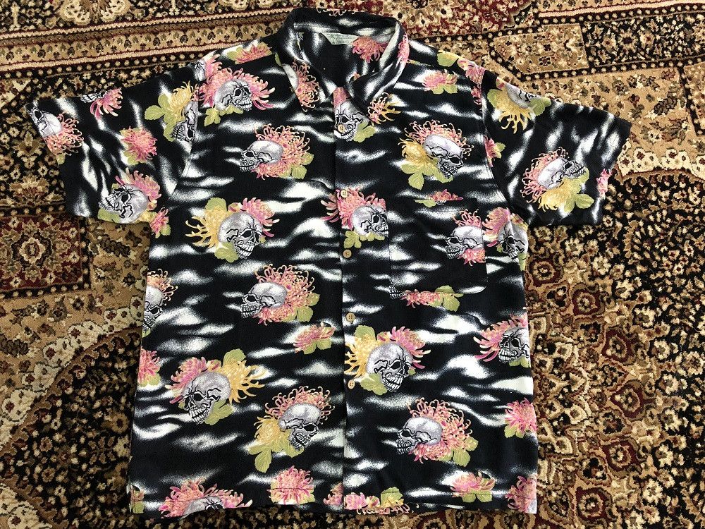 Japanese Brand 👉Japan Hawaiian Skull 💀 Flowers Rayon Hawaii Shirt Size US L / EU 52-54 / 3 - 6 Thumbnail