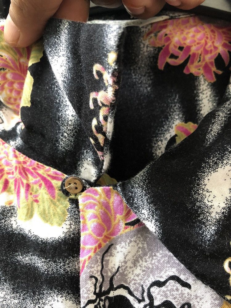 Japanese Brand 👉Japan Hawaiian Skull 💀 Flowers Rayon Hawaii Shirt Size US L / EU 52-54 / 3 - 4 Thumbnail