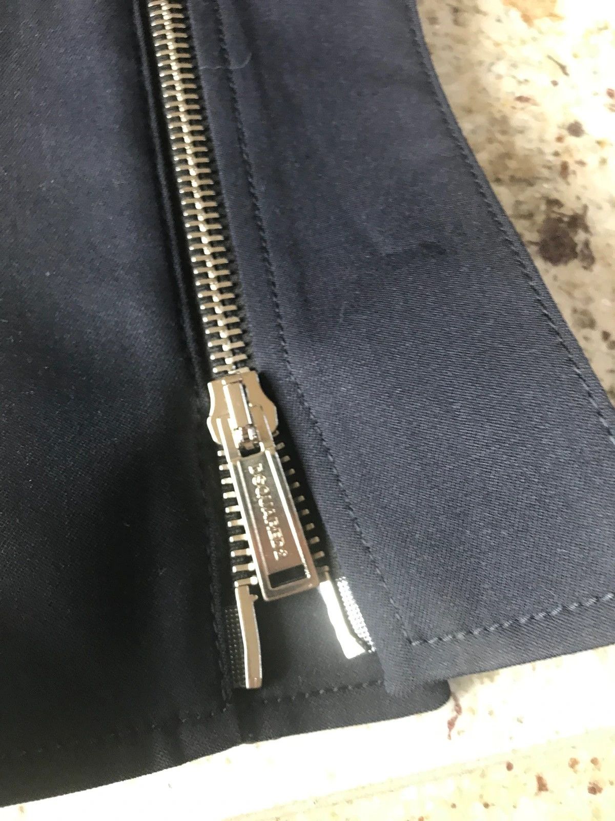 Dsquared2 48 & 50 / Lapel Attache With Chunky Zipper Size 38 - 4 Thumbnail