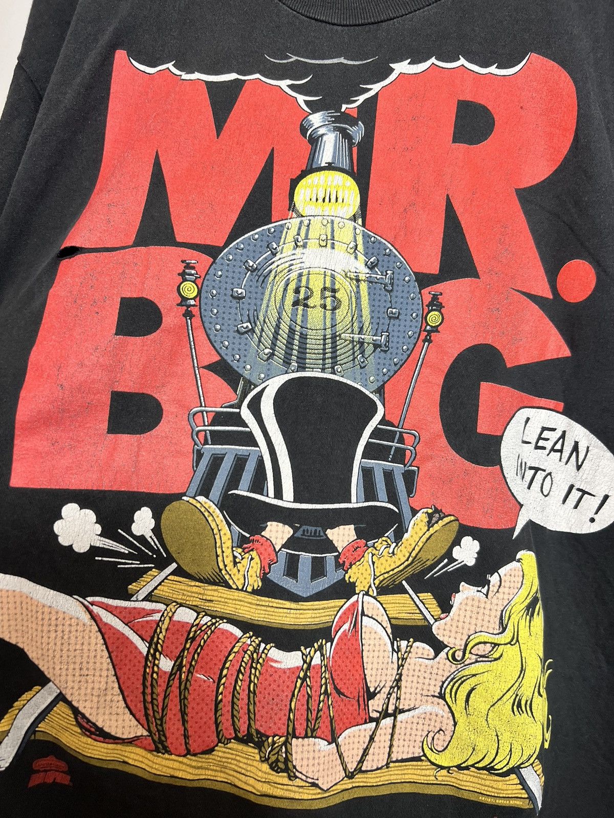 Band Tees Vintage Mr. BIG 1991 Lean Into It Vintage Rare T-shirt Rock Size US XL / EU 56 / 4 - 3 Thumbnail