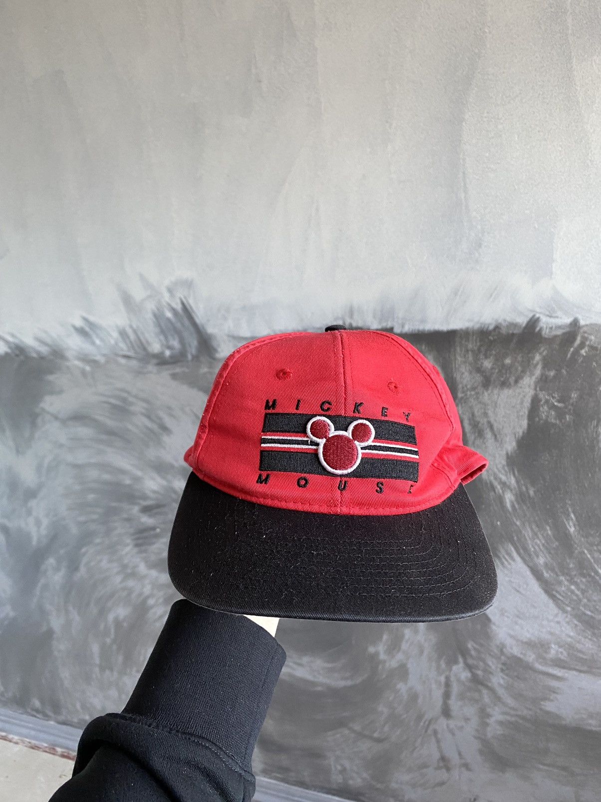 Disney 90’s Vintage Mickey Mouse Cap Disnay Cartoon Network Size ONE SIZE - 2 Thumbnail
