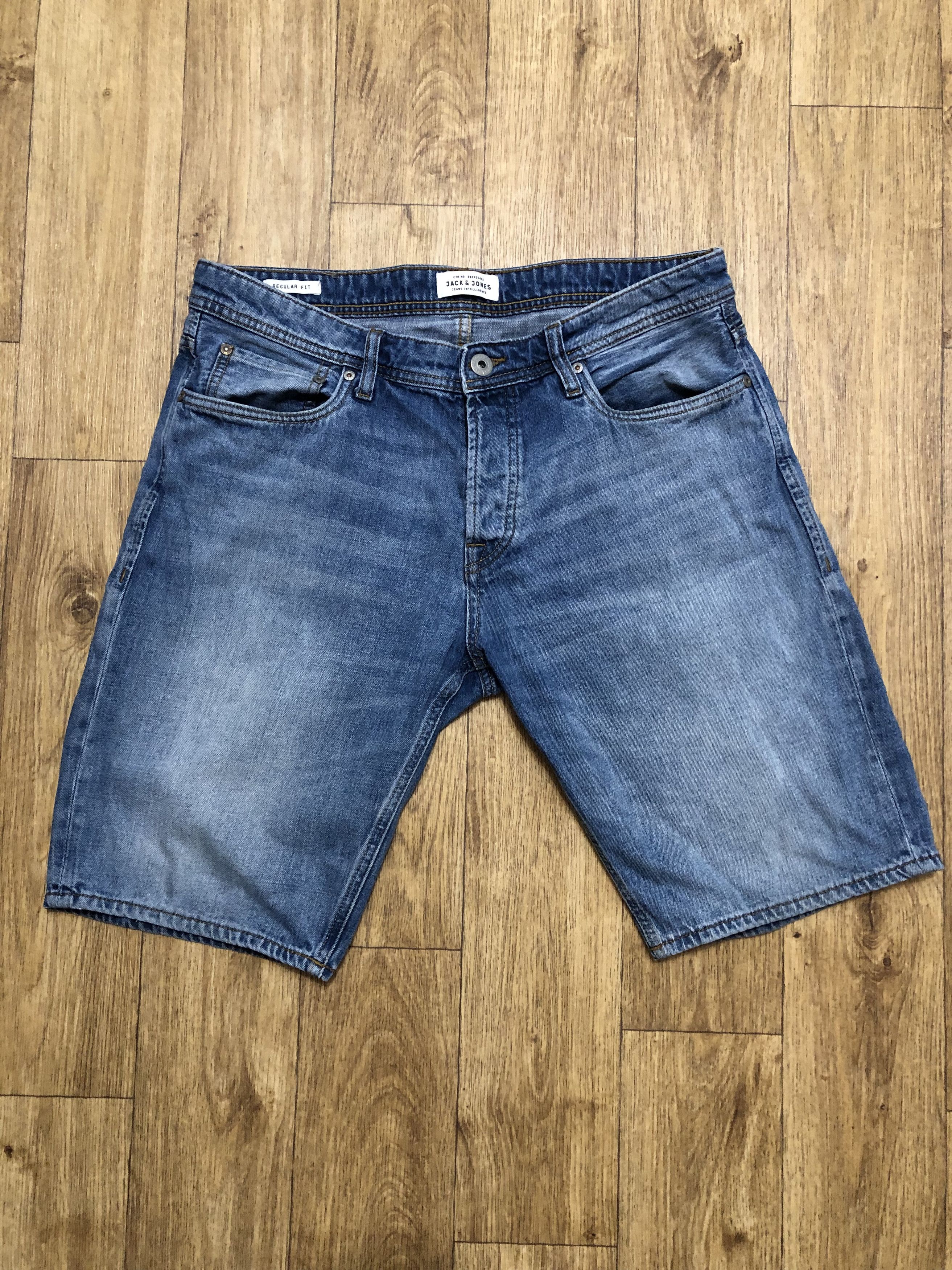 Jack & Jones Jack & Jones Shorts Size US 38 / EU 54 - 1 Thumbnail