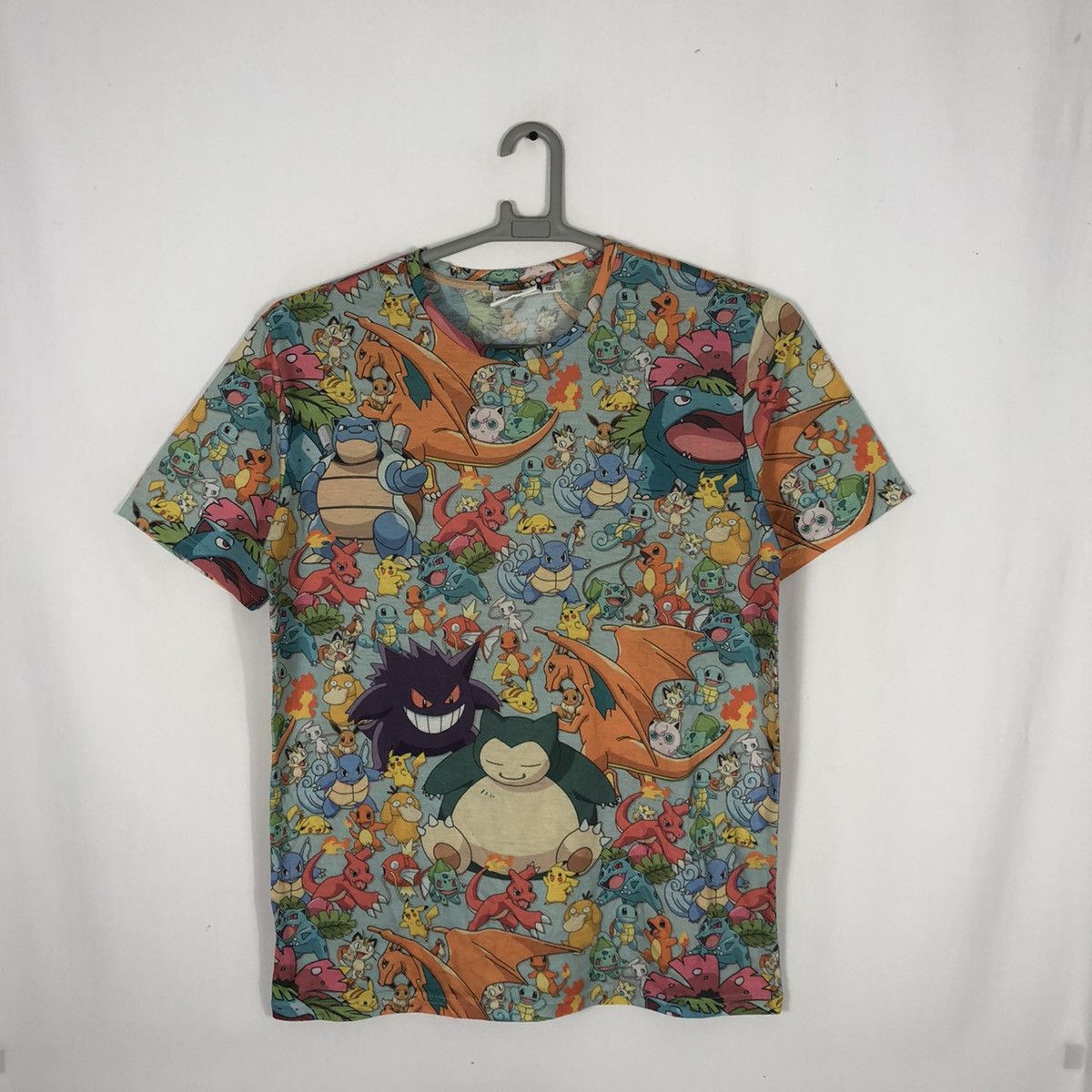 Nintendo 2017 Pokemon All Character AOP Polyster Tee Size US L / EU 52-54 / 3 - 1 Thumbnail