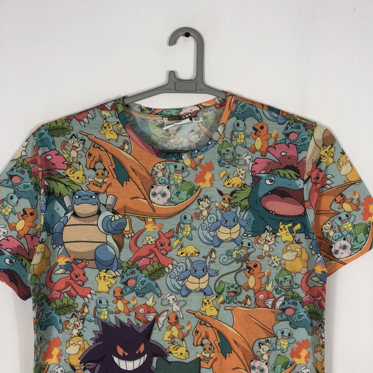 Nintendo 2017 Pokemon All Character AOP Polyster Tee Size US L / EU 52-54 / 3 - 2 Thumbnail