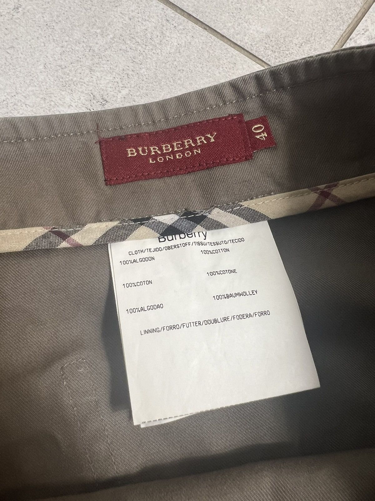 Burberry Rare Burberry London Maxi/Mid Skirt Luxury Designer Hype 40 Size 27" / US 4 / IT 40 - 6 Thumbnail