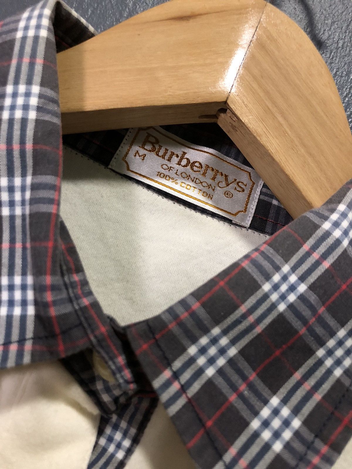 Burberry × Vintage VINTAGE BURBERRYS SMALL LOGO SINGLE STITCH POLO SHIRT Size US S / EU 44-46 / 1 - 3 Thumbnail