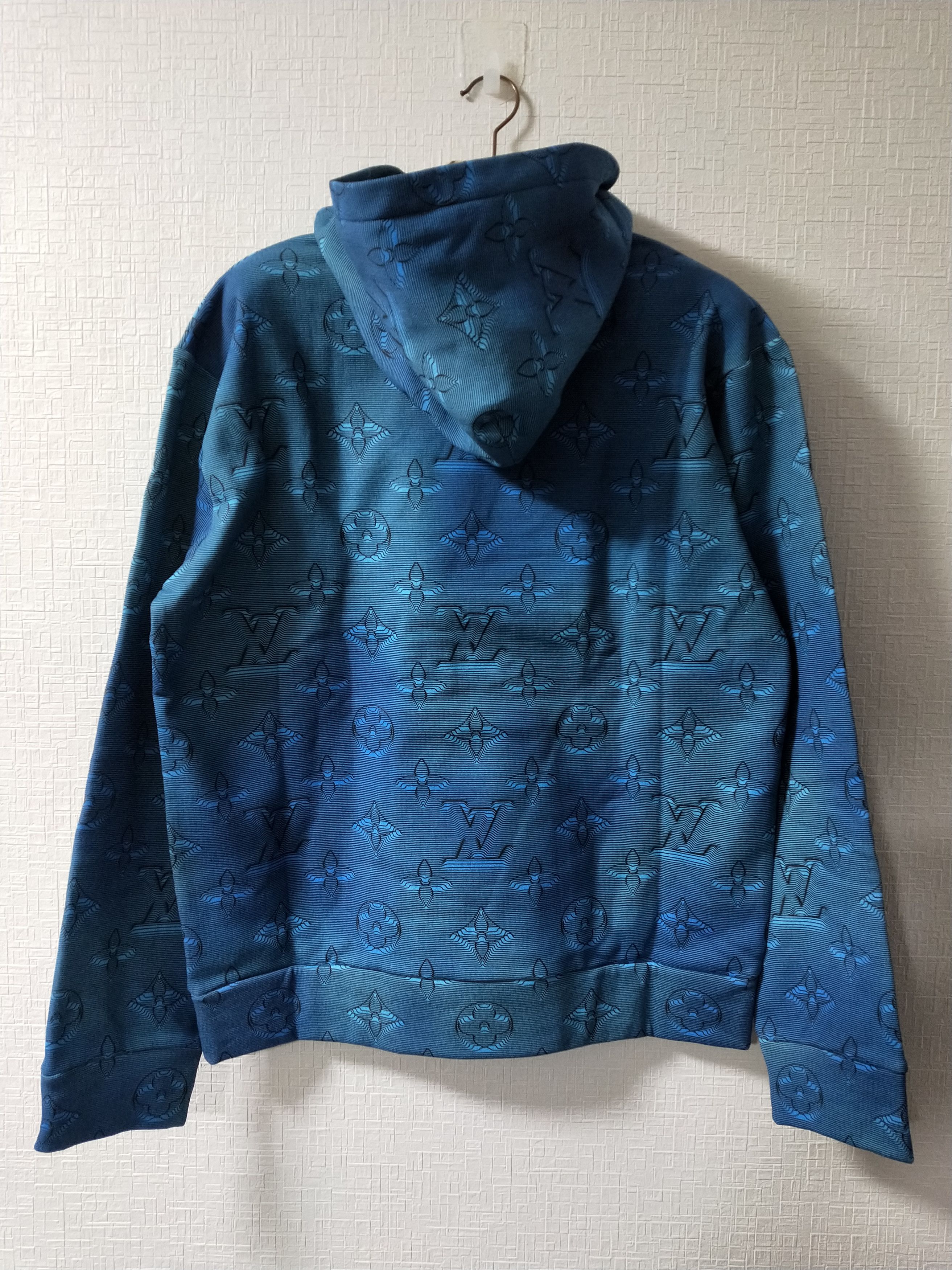 Louis Vuitton '2054' 3D Monogram Hoodie - Louis Vuitton Size US L / EU 52-54 / 3 - 2 Thumbnail