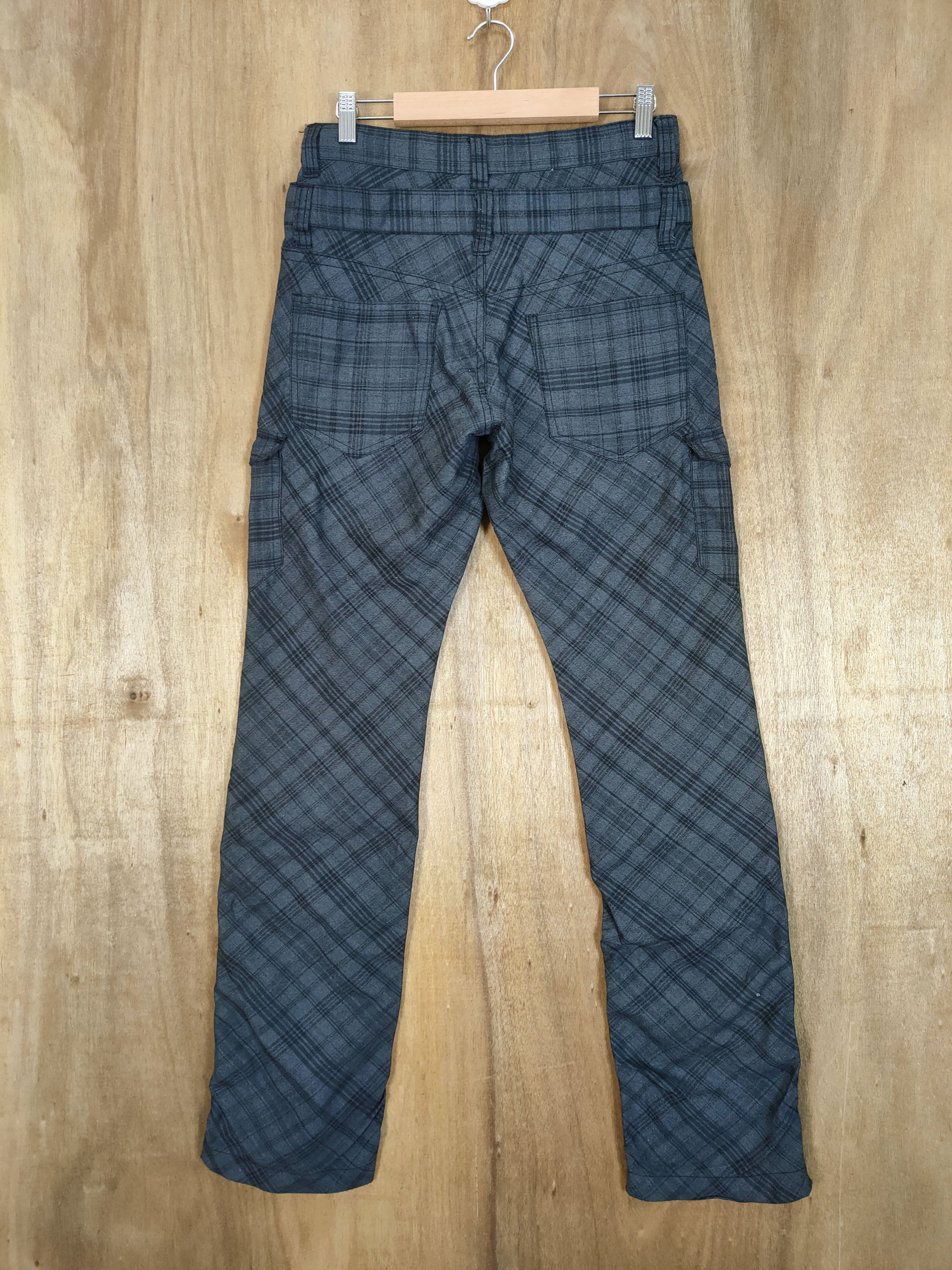 Japanese Brand DOUBLE WAIST CHECKERED FLANNEL CARGO PANTS Size US 29 - 9 Thumbnail