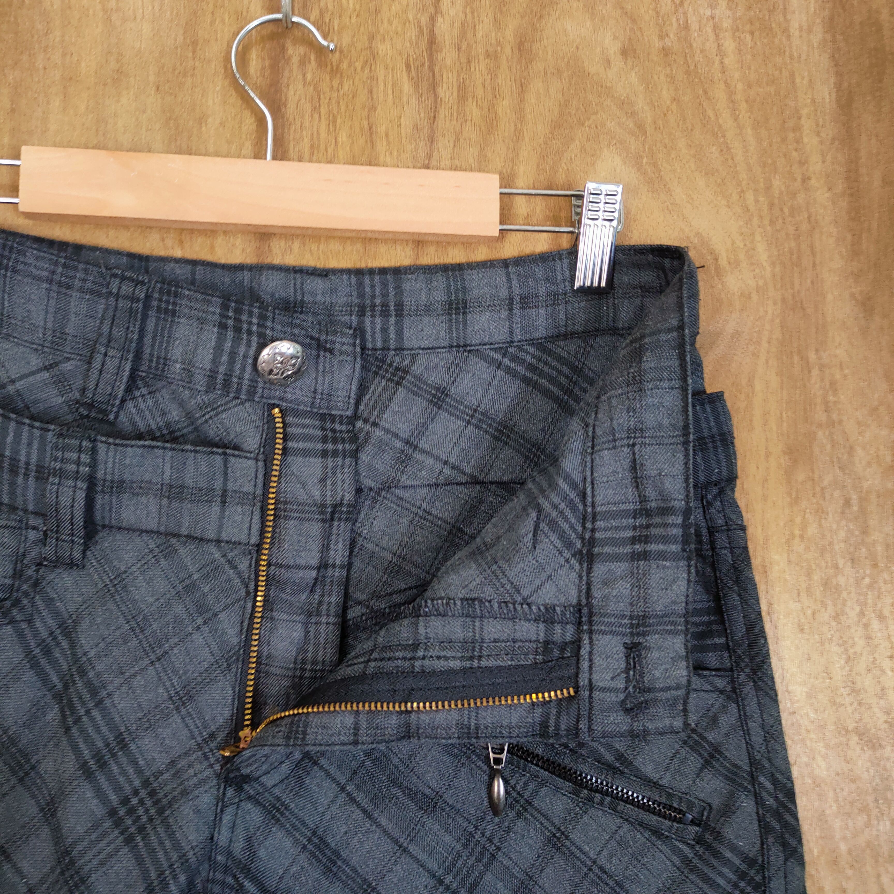 Japanese Brand DOUBLE WAIST CHECKERED FLANNEL CARGO PANTS Size US 29 - 14 Thumbnail