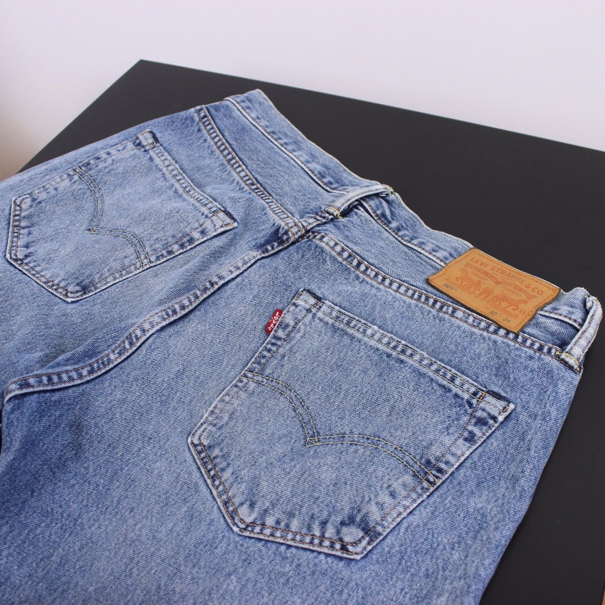 Levi's Vintage Levi’s Lot 501 Denim Jeans Size US 32 / EU 48 - 4 Thumbnail