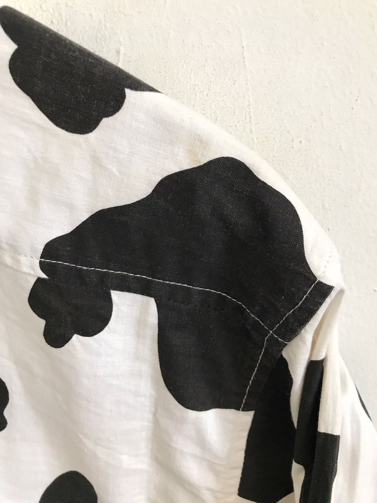 Designer Optopus Army Camouflage Cow Design Button Shirt Size US L / EU 52-54 / 3 - 8 Thumbnail