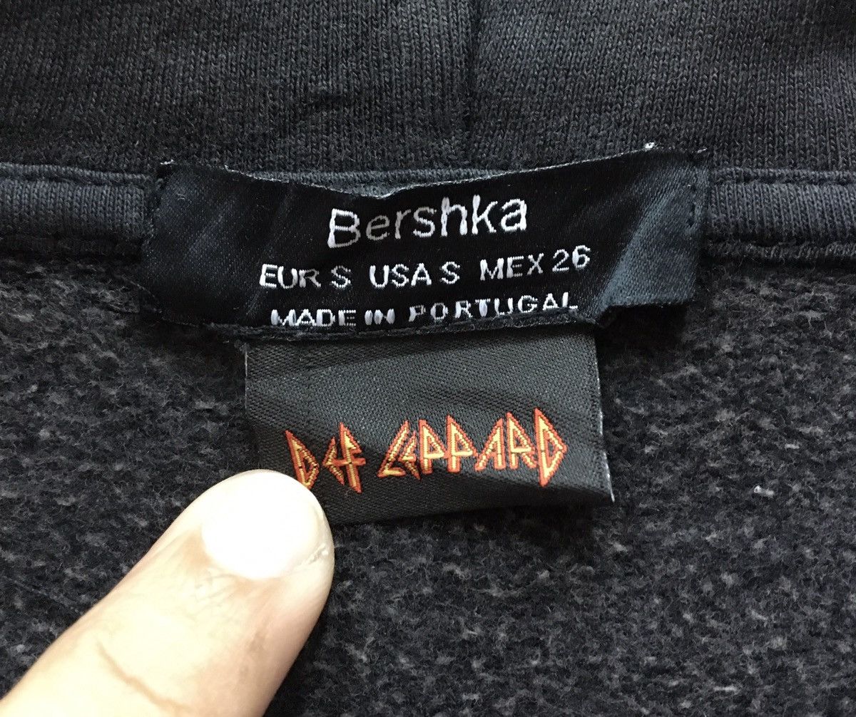 Band Tees × Def Leppard DEF LEPPARD Crop Top Hoodie Size S / US 4 / IT 40 - 9 Thumbnail