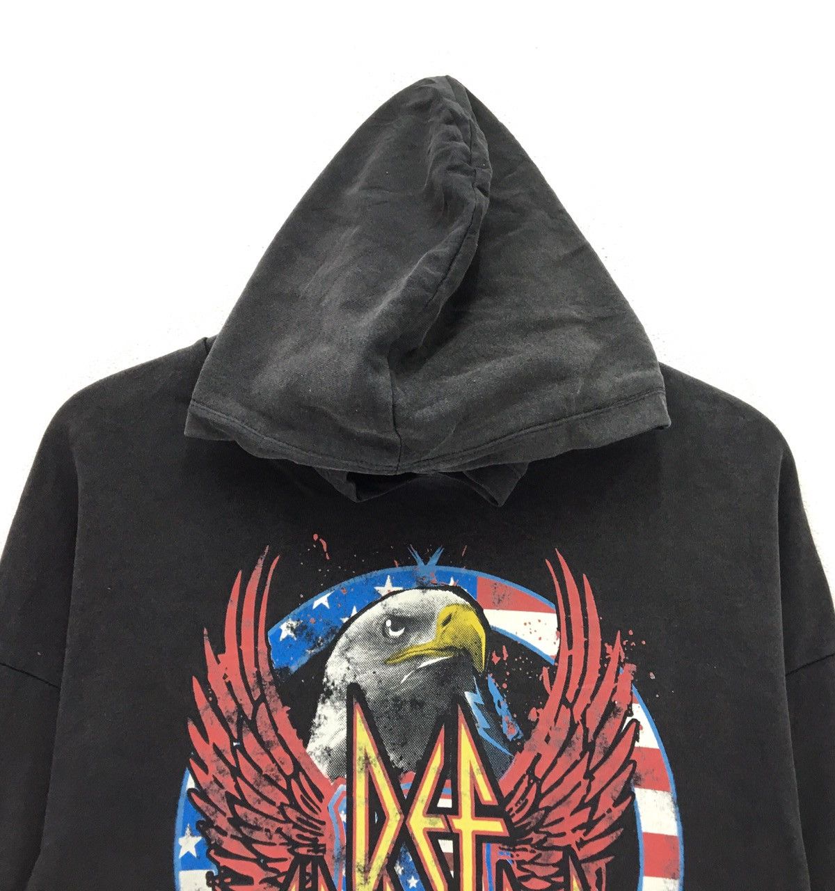 Band Tees × Def Leppard DEF LEPPARD Crop Top Hoodie Size S / US 4 / IT 40 - 3 Thumbnail