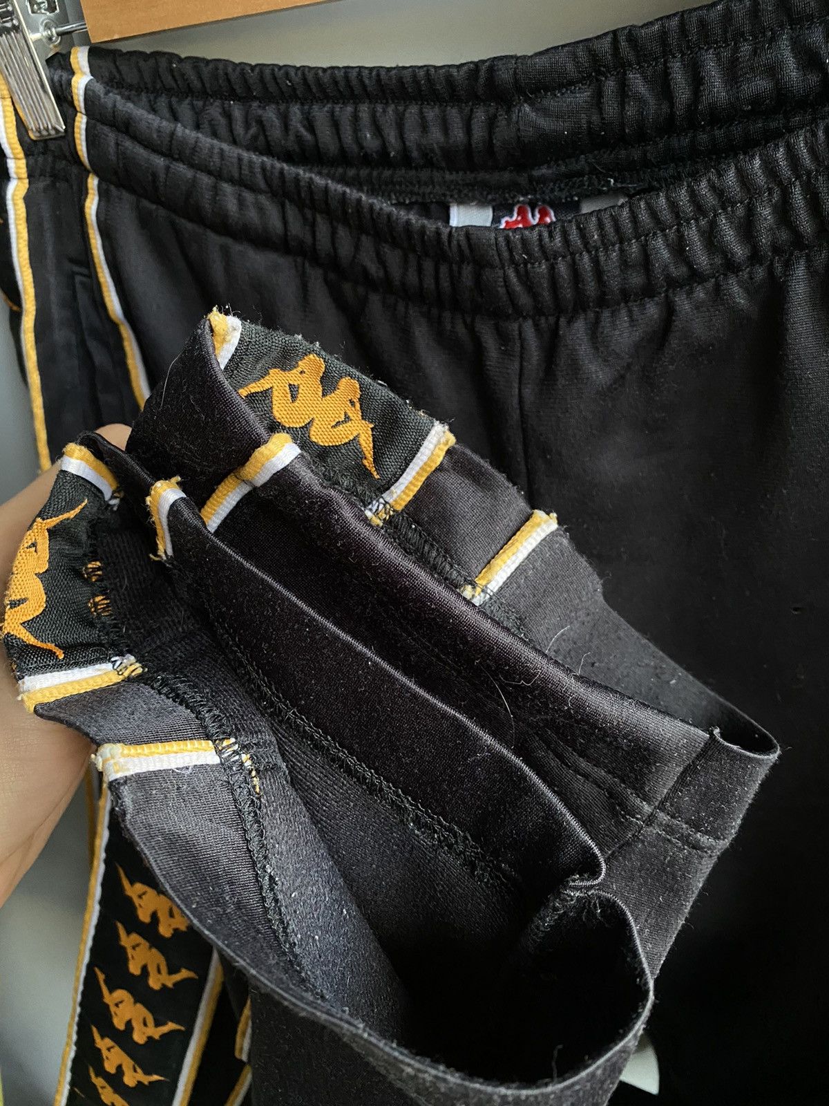 Kappa × Vintage Kappa Track Pants Lampas Vintage 90s Men’s Trousers Size US 30 / EU 46 - 9 Thumbnail