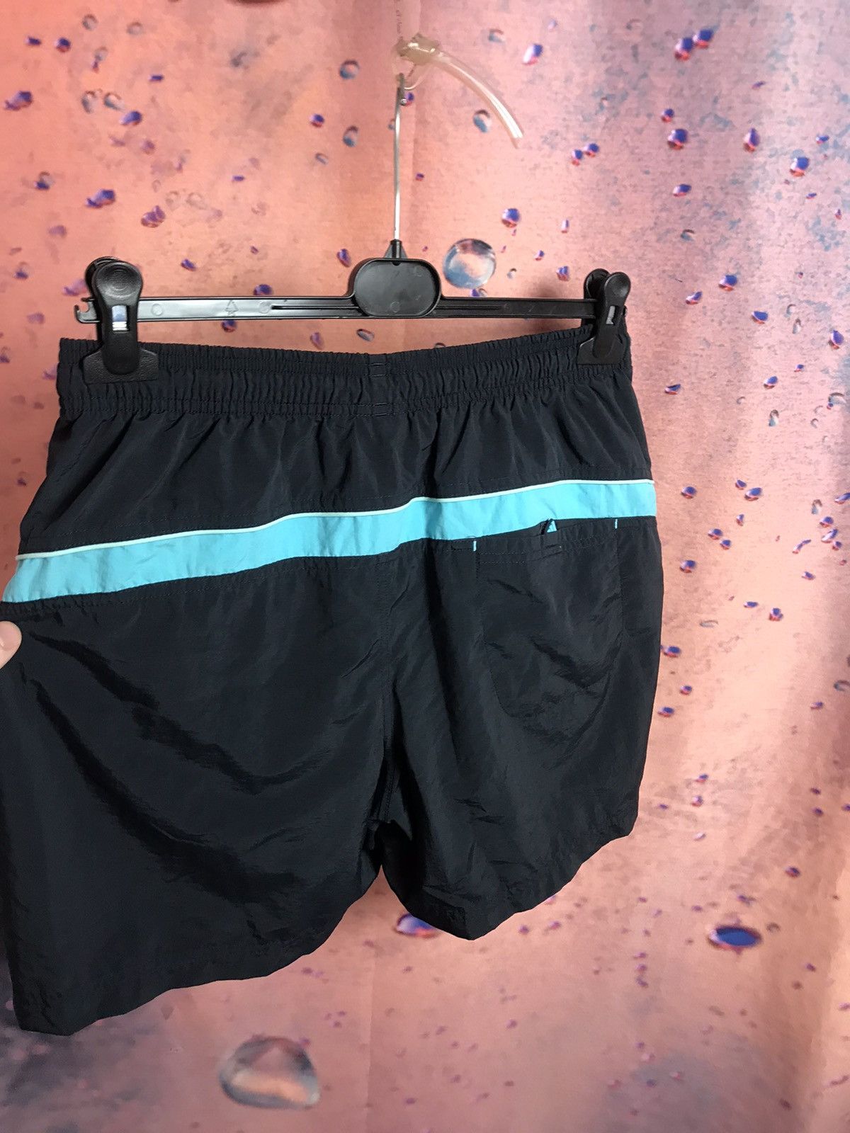 Vintage Vintage Adidas streetwear shorts Size US 32 / EU 48 - 5 Thumbnail