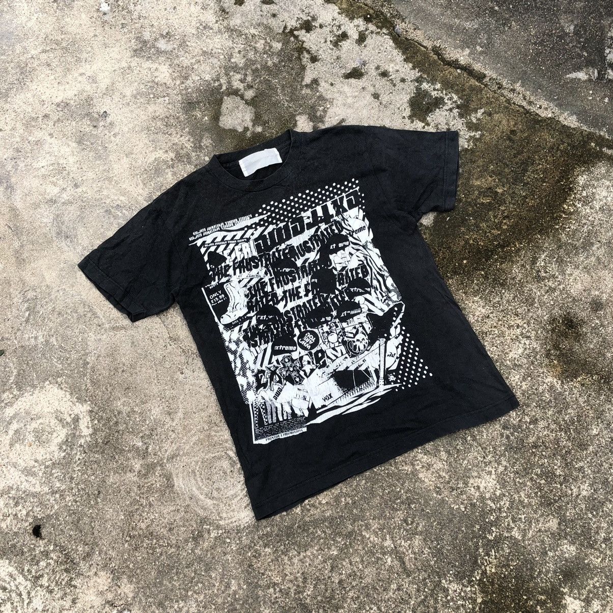 Band Tees × Guns N' Roses × Vintage Rare Vintage 2004 Gun N Roses Frustrated Promo Concert Tee Size US M / EU 48-50 / 2 - 1 Thumbnail