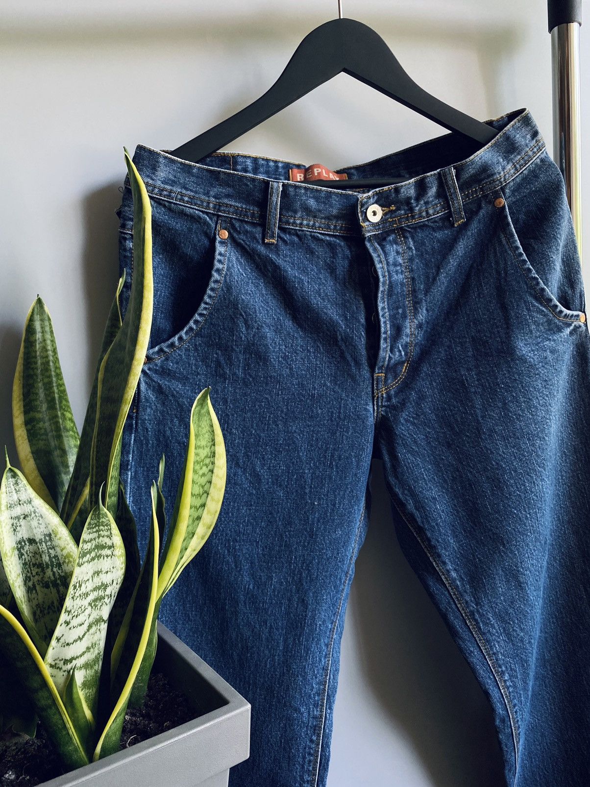 Japanese Brand × Replay Replay Jeramy Jeans Big logo Blue Pants Embroidered Men’s Size US 33 - 16 Thumbnail