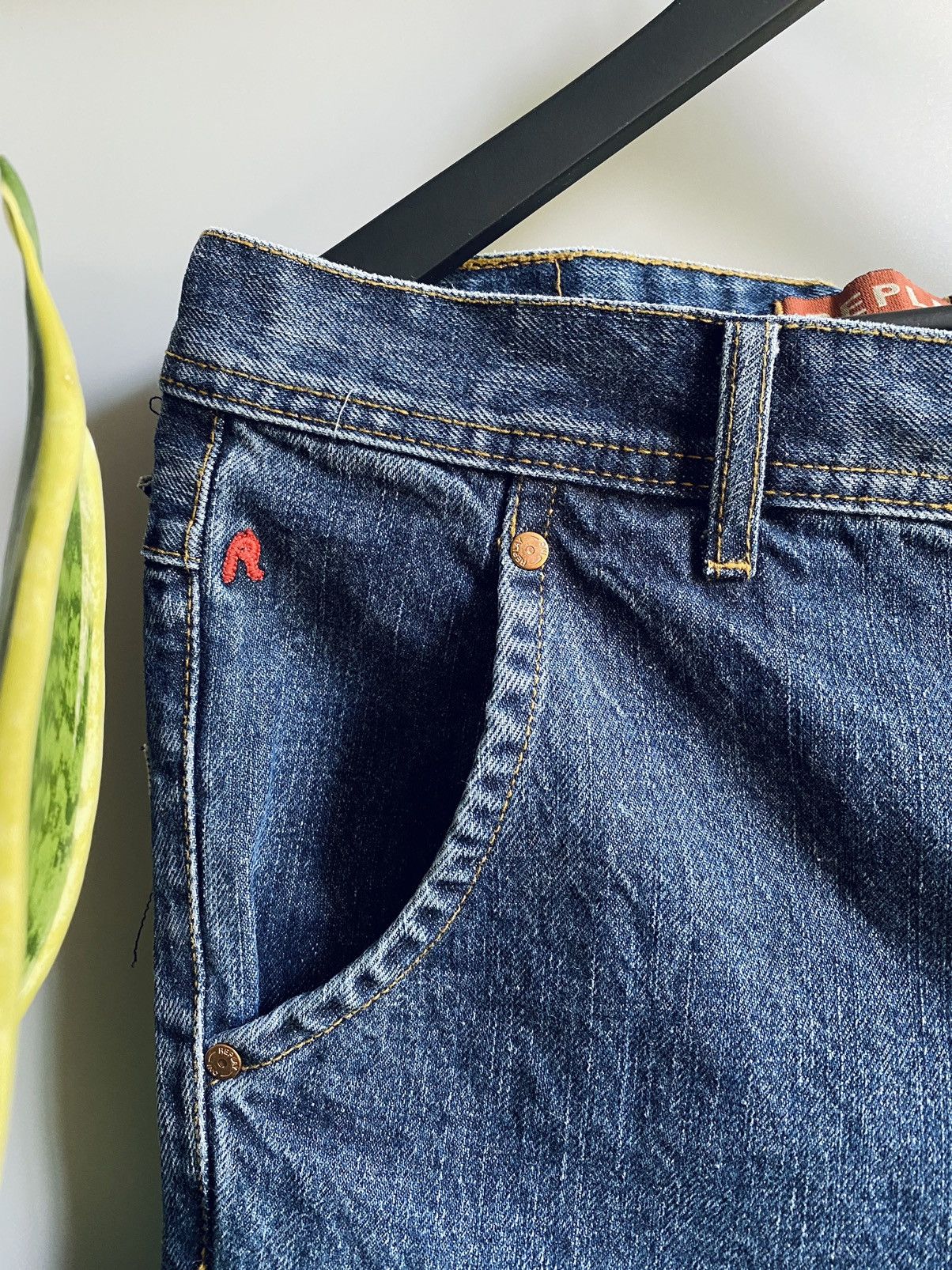Japanese Brand × Replay Replay Jeramy Jeans Big logo Blue Pants Embroidered Men’s Size US 33 - 11 Thumbnail