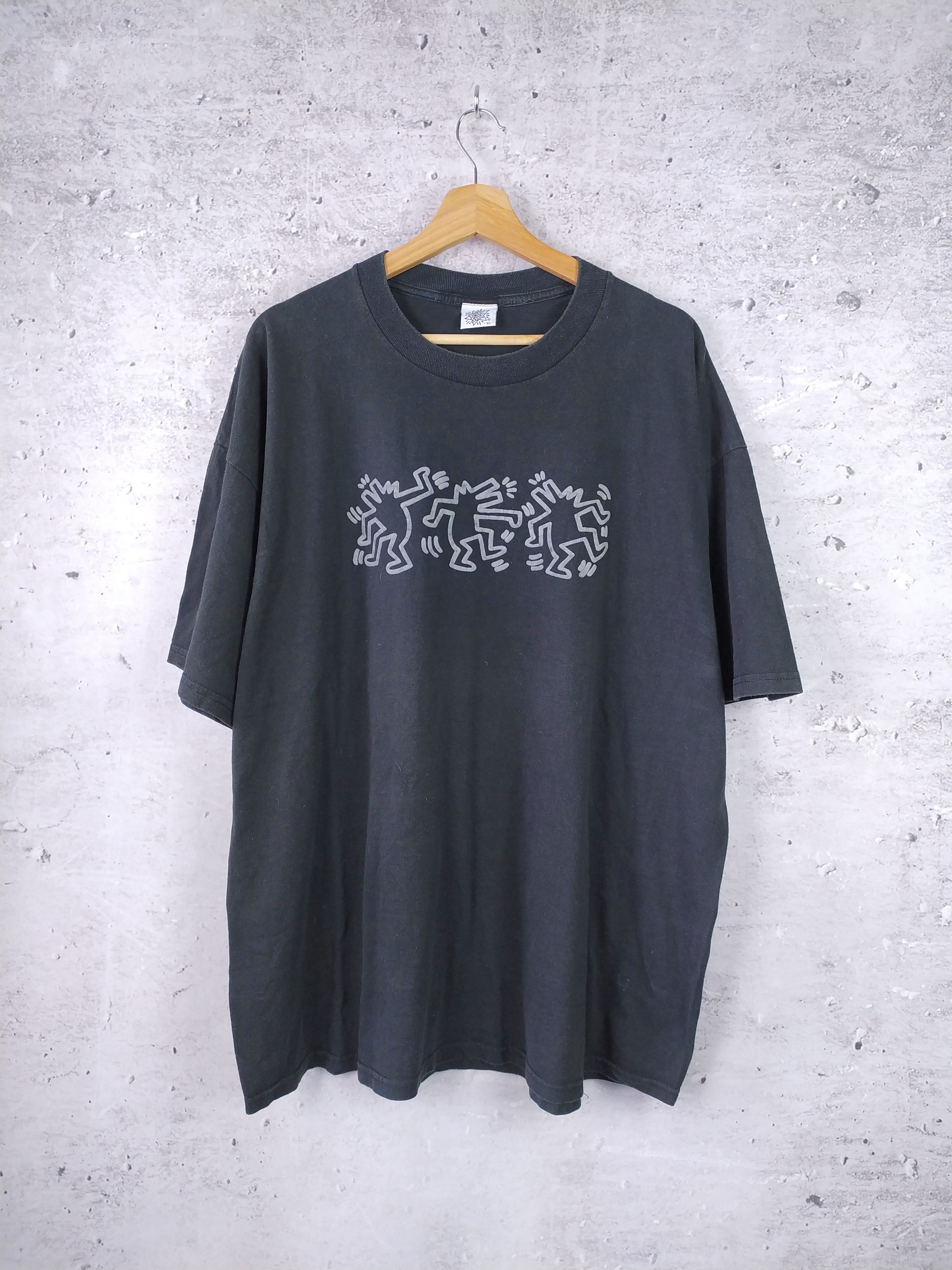 Keith Haring Keith Haring Pop Shop vintage 90s t-shirt (B-032) Size US XL / EU 56 / 4 - 2 Thumbnail