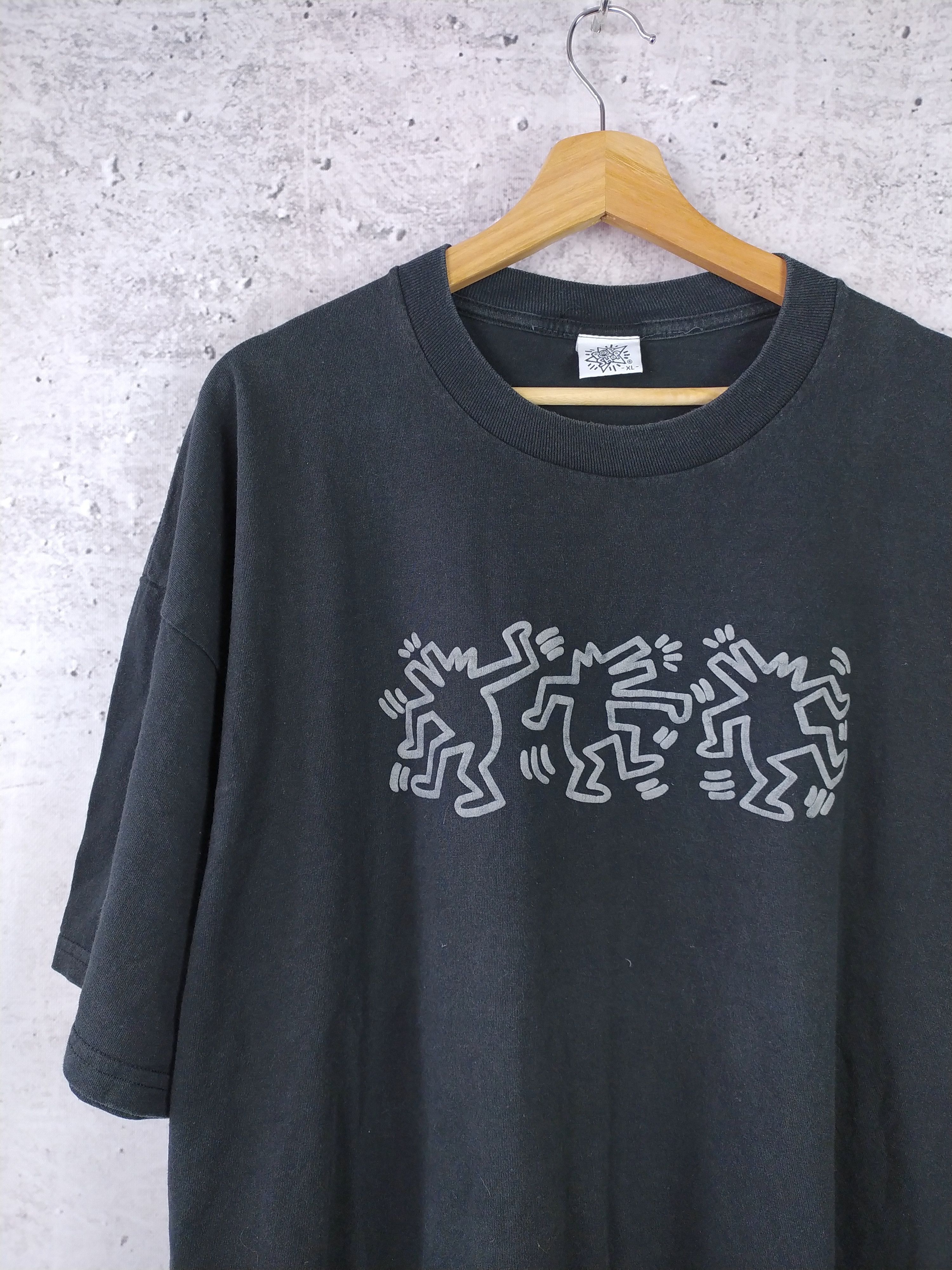 Keith Haring Keith Haring Pop Shop vintage 90s t-shirt (B-032) Size US XL / EU 56 / 4 - 4 Thumbnail