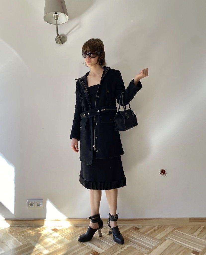 Miu Miu Miu Miu F/W 1999 wool skirt Size 28" / US 6 / IT 42 - 7 Thumbnail