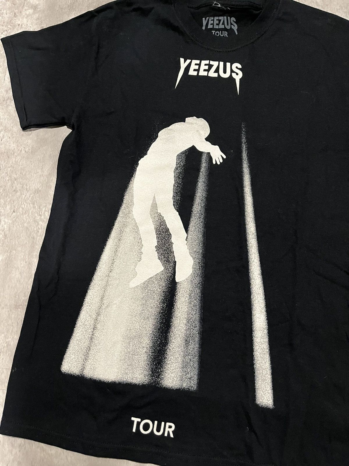 Kanye West Kanye West Yeezus Tour Tee Shirt Size US S / EU 44-46 / 1 - 3 Thumbnail