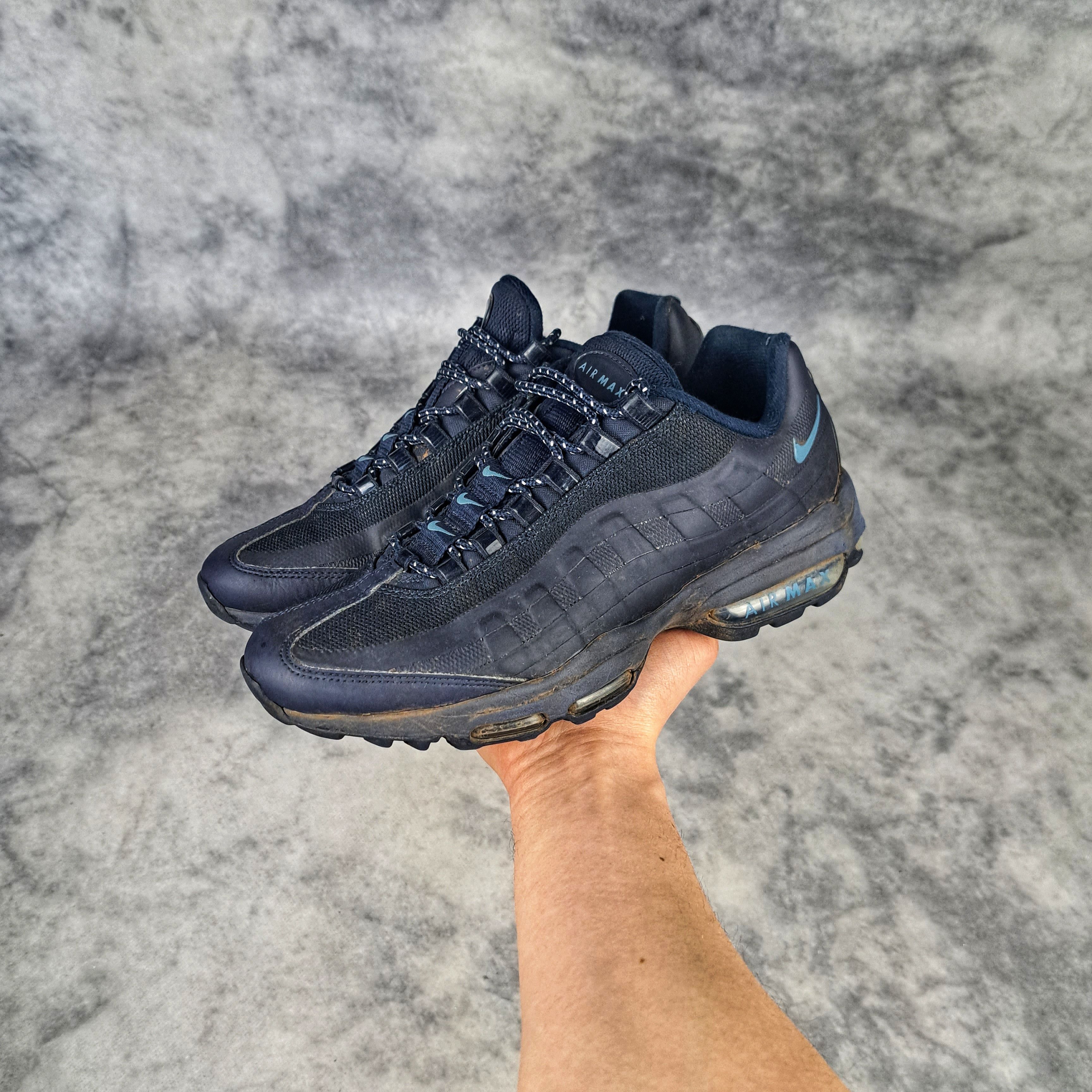 Nike RARE Nike Air Max 95 Utilty Blue Streetwear Drill Size US 7 / EU 40 - 1 Thumbnail