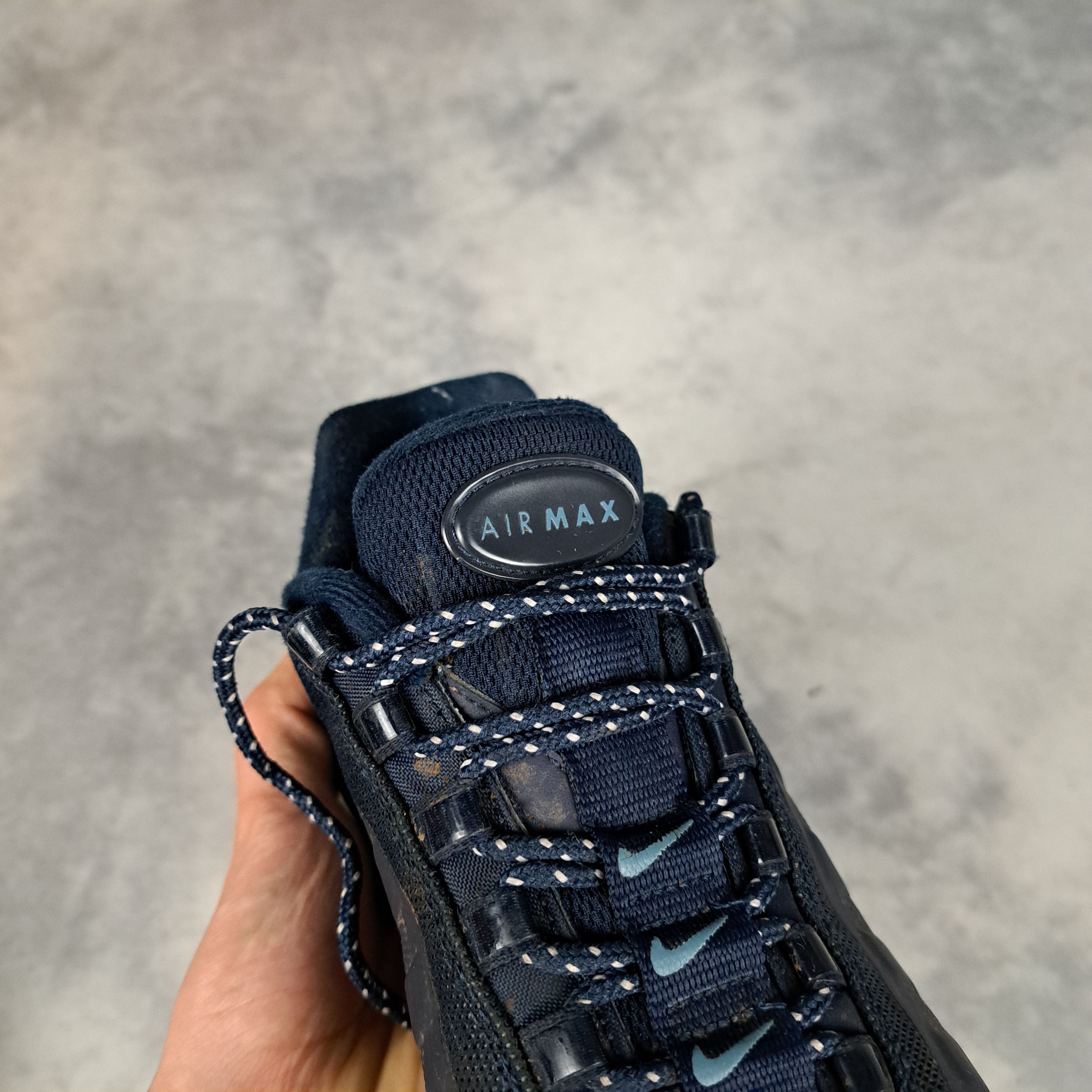 Nike RARE Nike Air Max 95 Utilty Blue Streetwear Drill Size US 7 / EU 40 - 3 Thumbnail