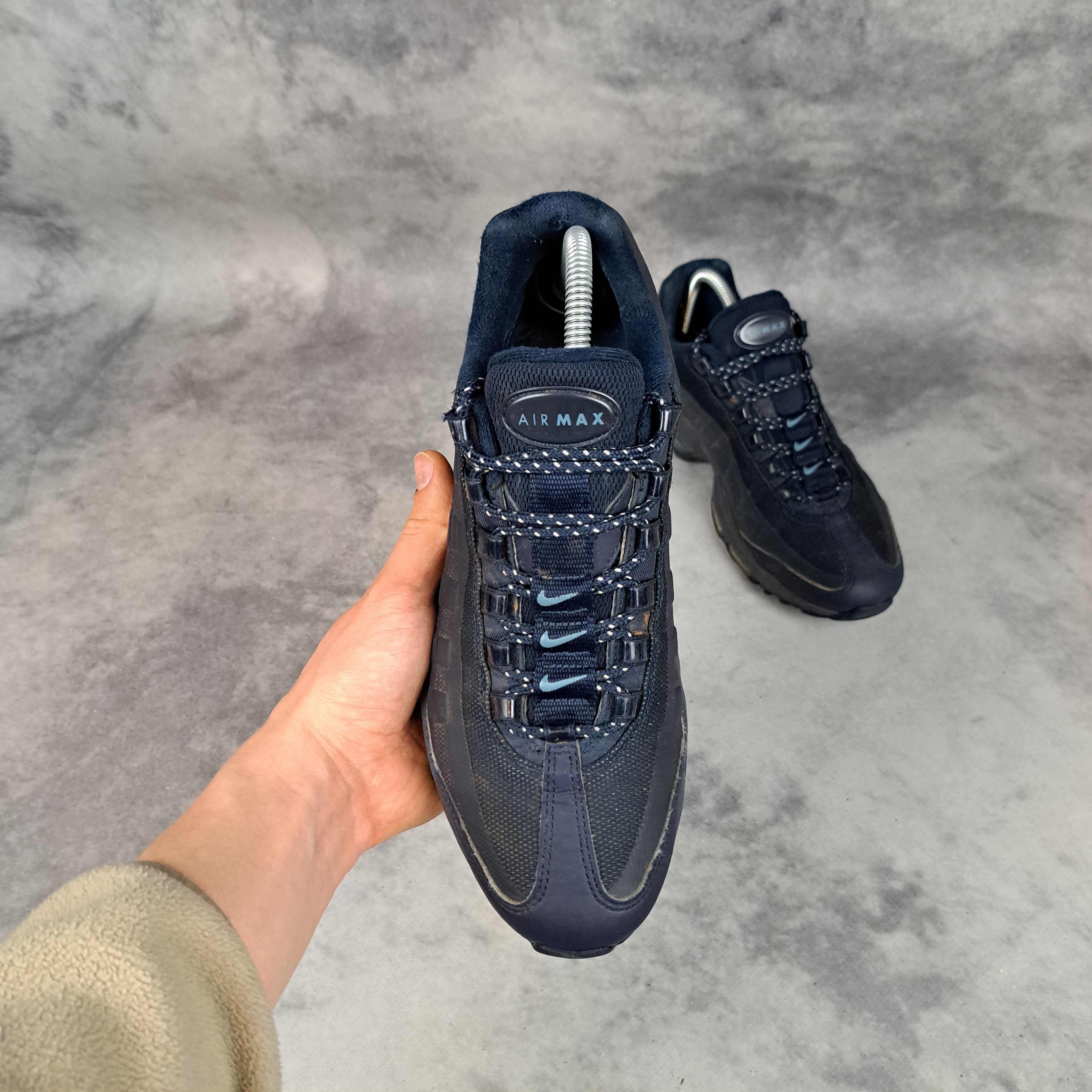 Nike RARE Nike Air Max 95 Utilty Blue Streetwear Drill Size US 7 / EU 40 - 7 Thumbnail