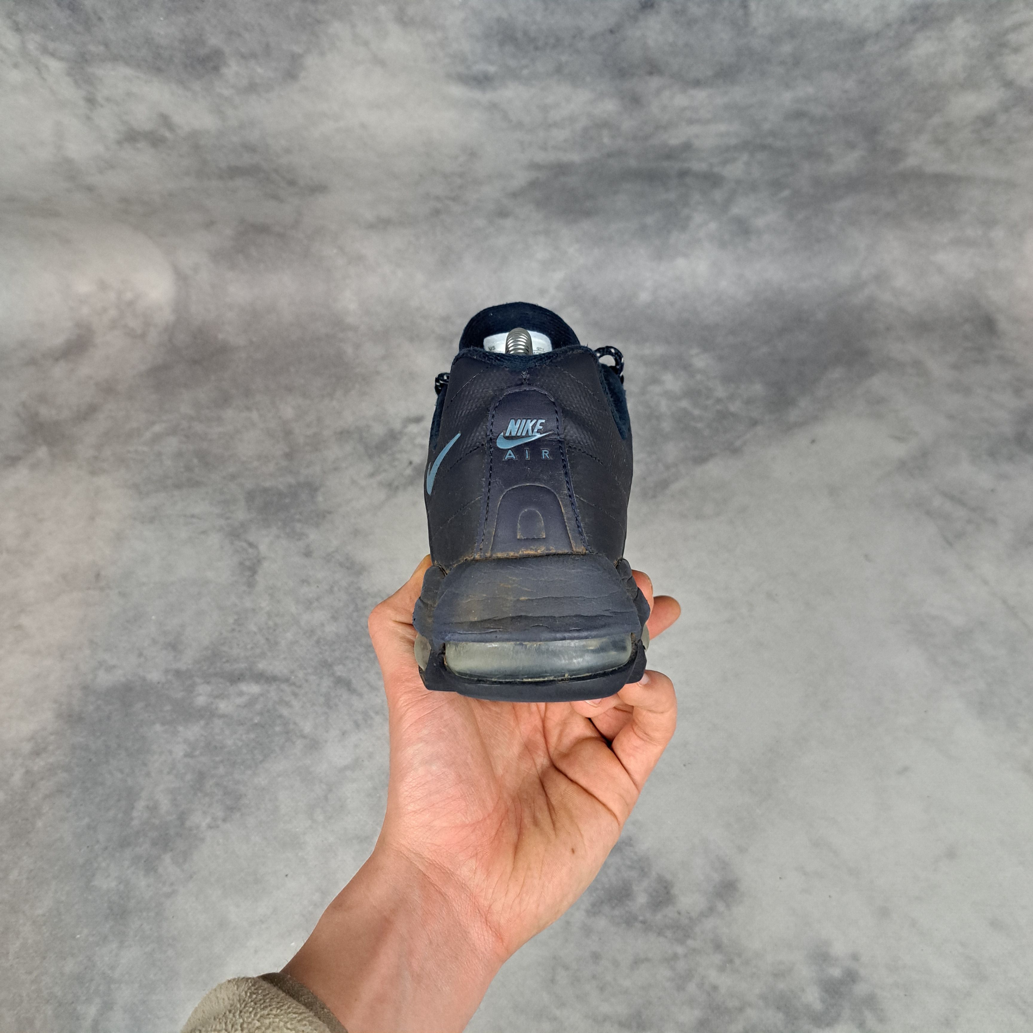 Nike RARE Nike Air Max 95 Utilty Blue Streetwear Drill Size US 7 / EU 40 - 14 Thumbnail