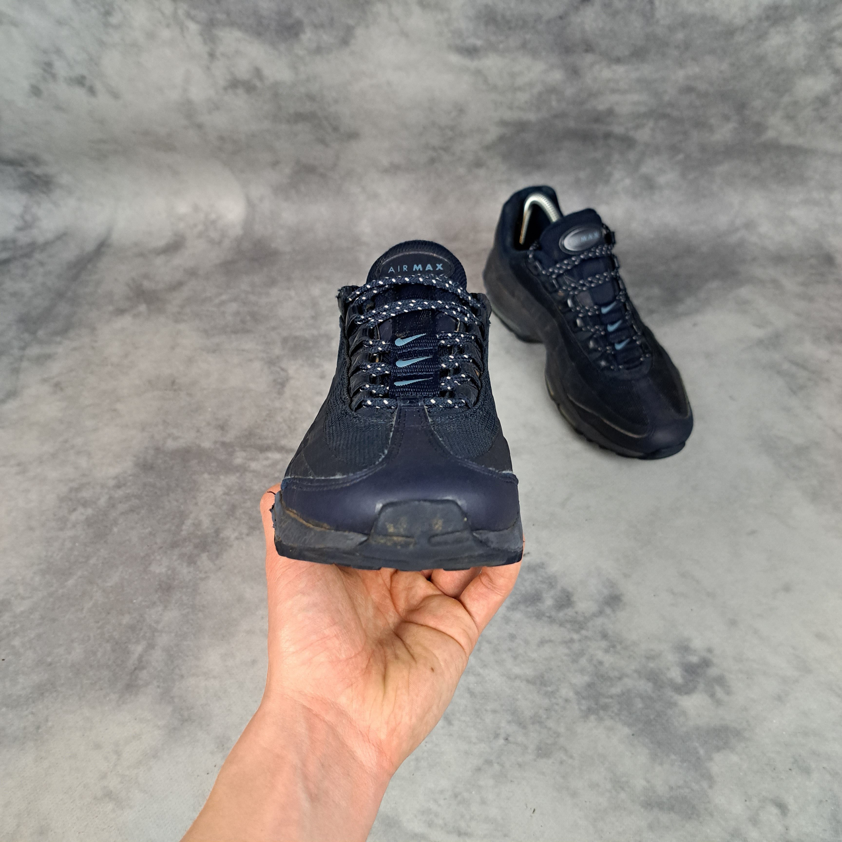 Nike RARE Nike Air Max 95 Utilty Blue Streetwear Drill Size US 7 / EU 40 - 6 Thumbnail