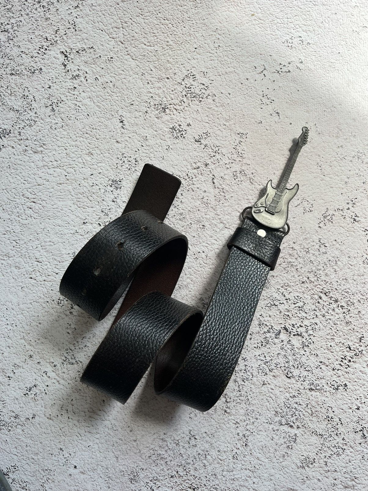 Japanese Brand × Vintage Y2K Vintage Leather Belt Guitar Size ONE SIZE - 4 Thumbnail