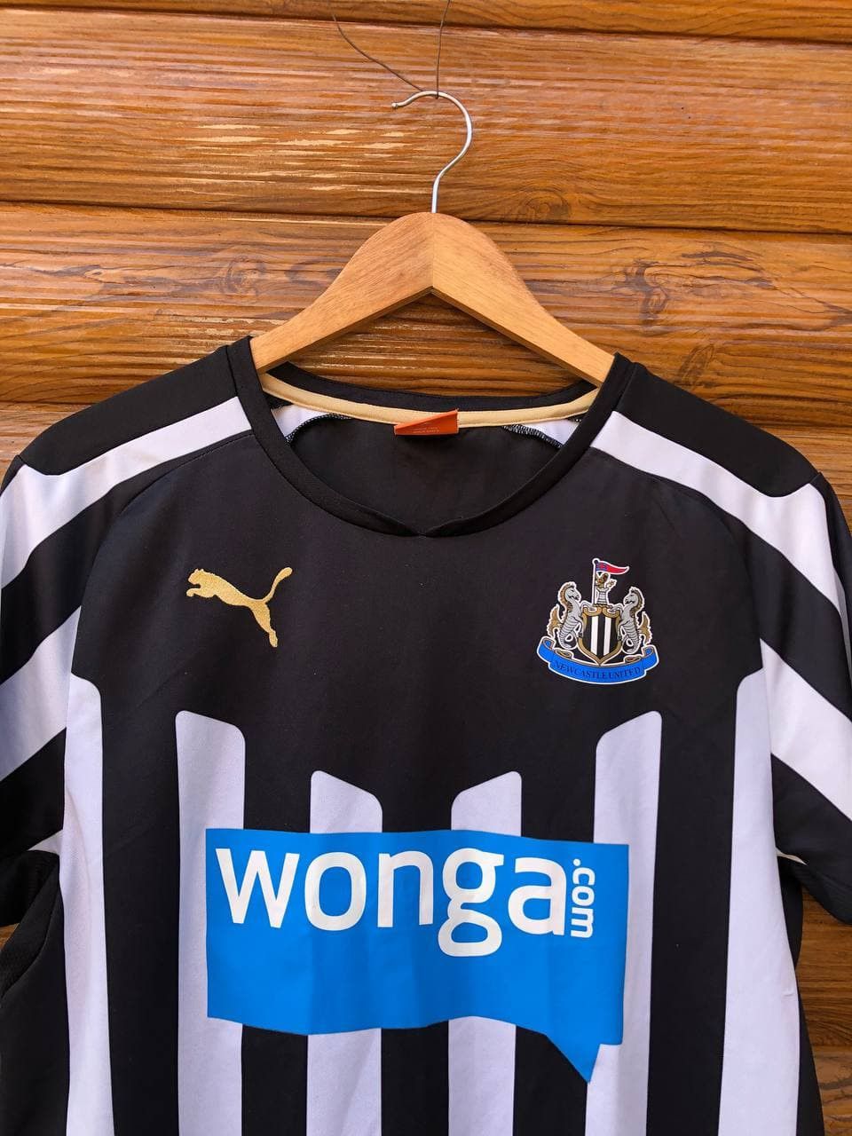 Puma NEWCASTLE UNITED HOME Puma Football Shirt Jersey Size US S / EU 44-46 / 1 - 2 Thumbnail