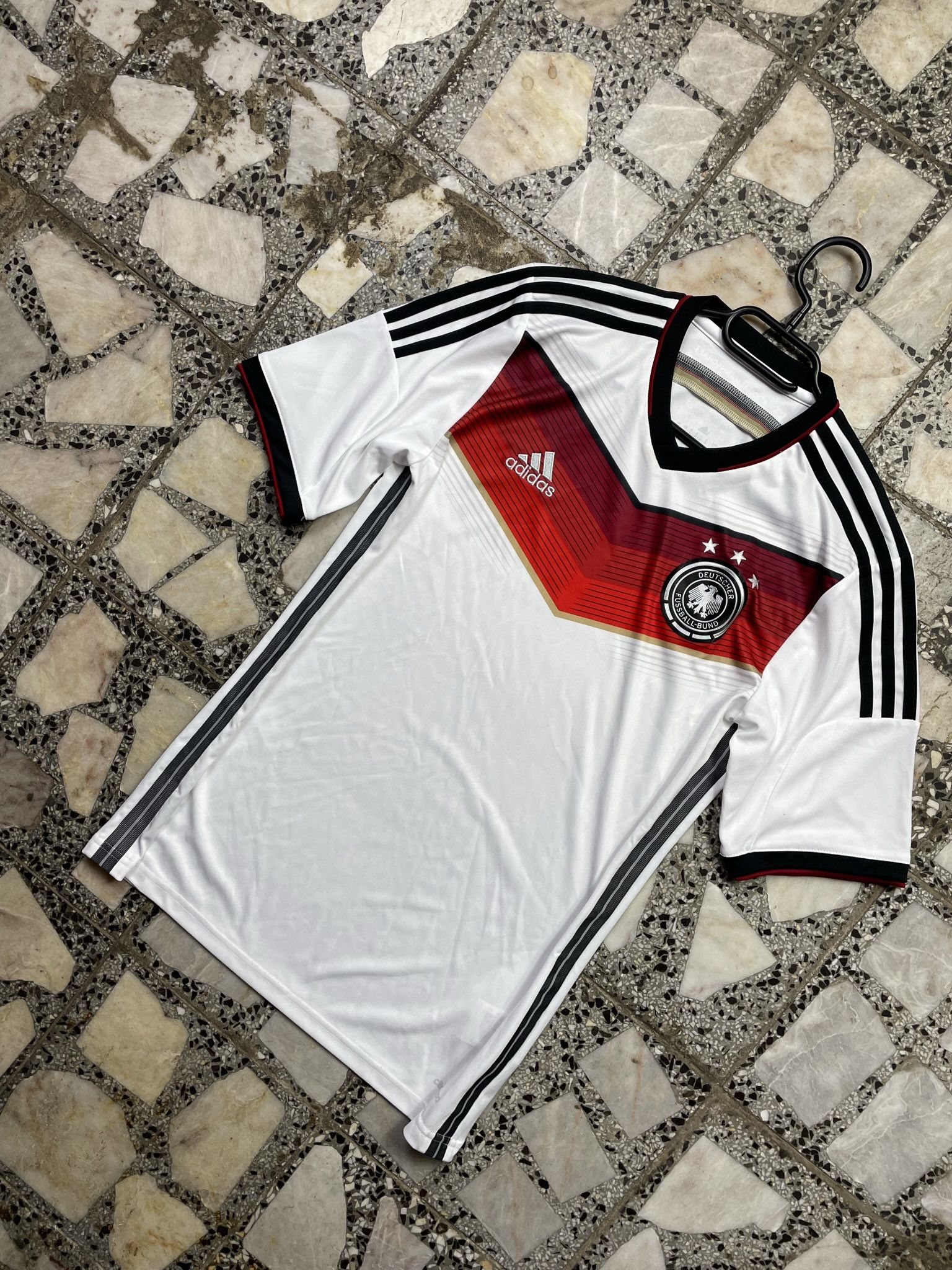 Adidas ADIDAS GERMANY FOOTBALL KIT SOCCER JERSEY EURO 2014 Size US S / EU 44-46 / 1 - 1 Thumbnail