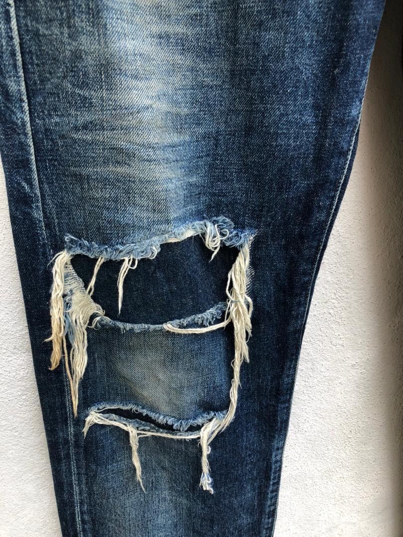 Japanese Brand × Levi's Trashed Vintage LVC Japan Levi’s E Rips Selvedge Denim Jeans Size US 30 / EU 46 - 5 Thumbnail