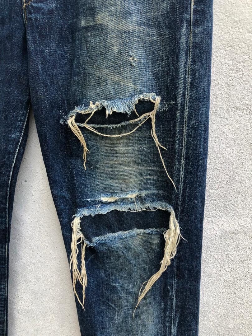 Japanese Brand × Levi's Trashed Vintage LVC Japan Levi’s E Rips Selvedge Denim Jeans Size US 30 / EU 46 - 7 Thumbnail