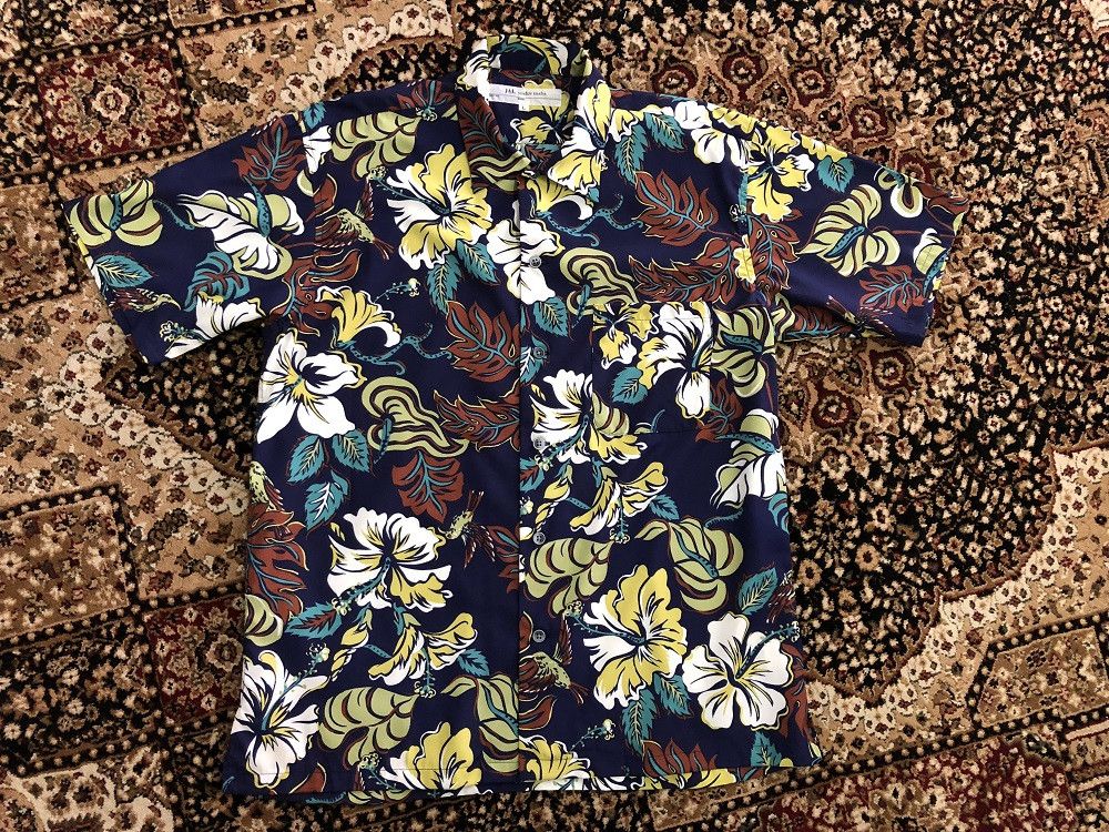 yoshie inaba Yoshie Inaba Japan Flowers Birds Hawaiian Aloha Shirt Size US L / EU 52-54 / 3 - 1 Thumbnail