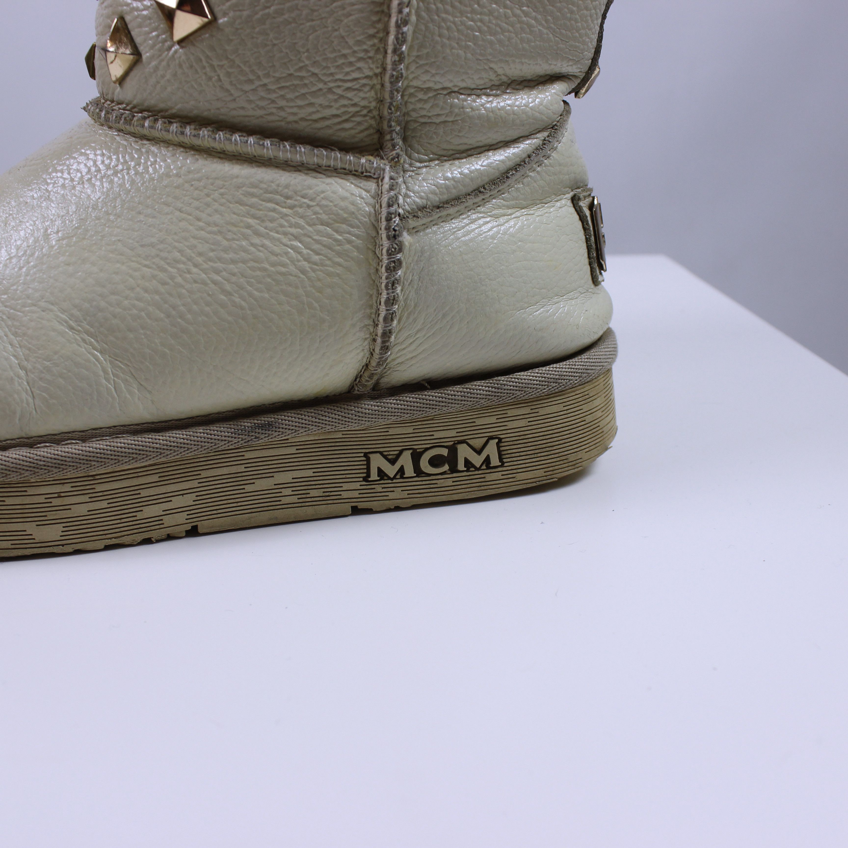 MCM Mcm boots leather 23.5 cm 37.5 eu cream medusa Size US 6.5 / IT 36.5 - 6 Thumbnail