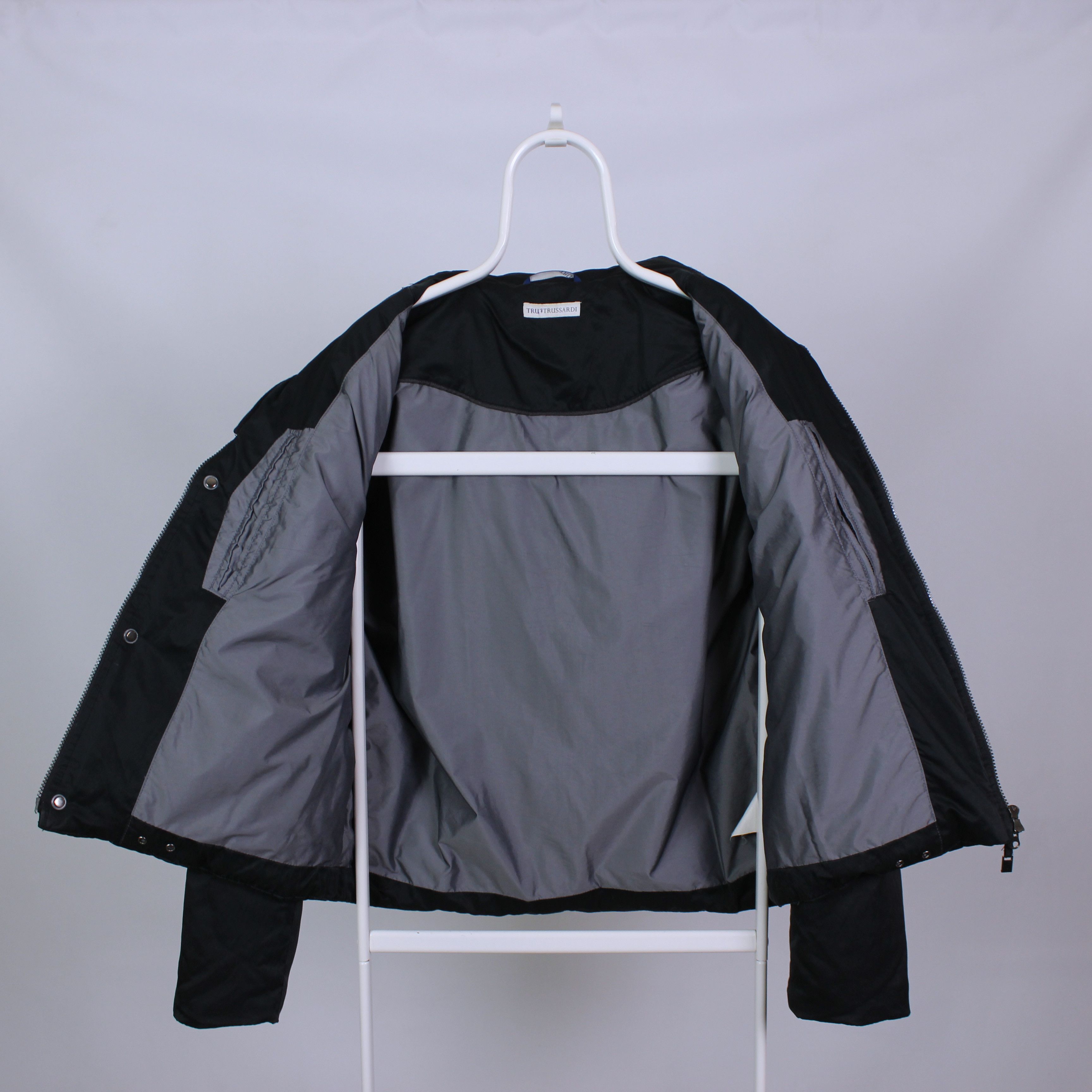 Trussardi Trussardi Down jacket full zip rarity black L Size US L / EU 52-54 / 3 - 6 Thumbnail