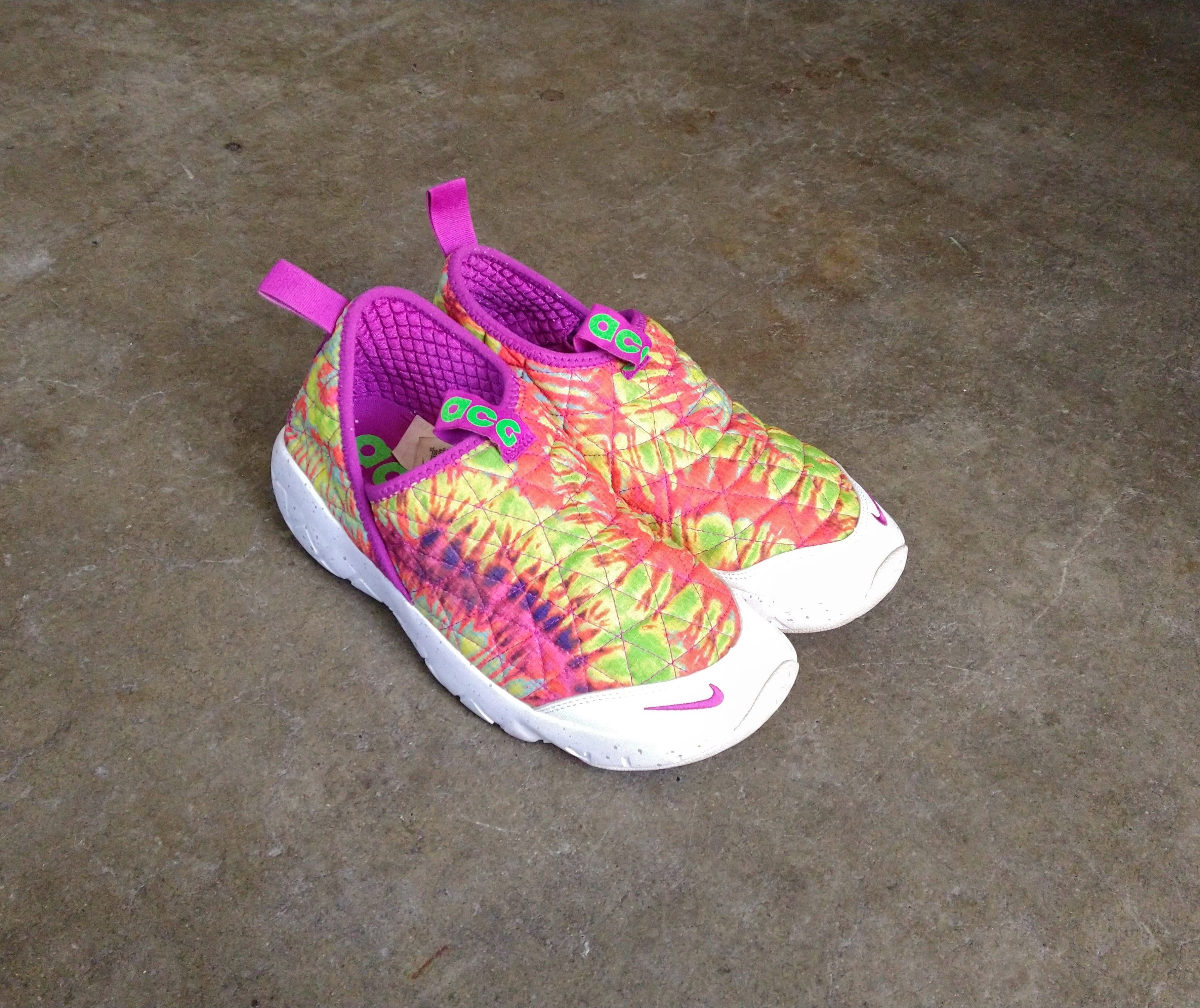 Nike Nike Acg Moc 3.0 Tie Dye 7.5 Techwear Gorpcore CW2463-300 Size US 7.5 / EU 40-41 - 1 Thumbnail