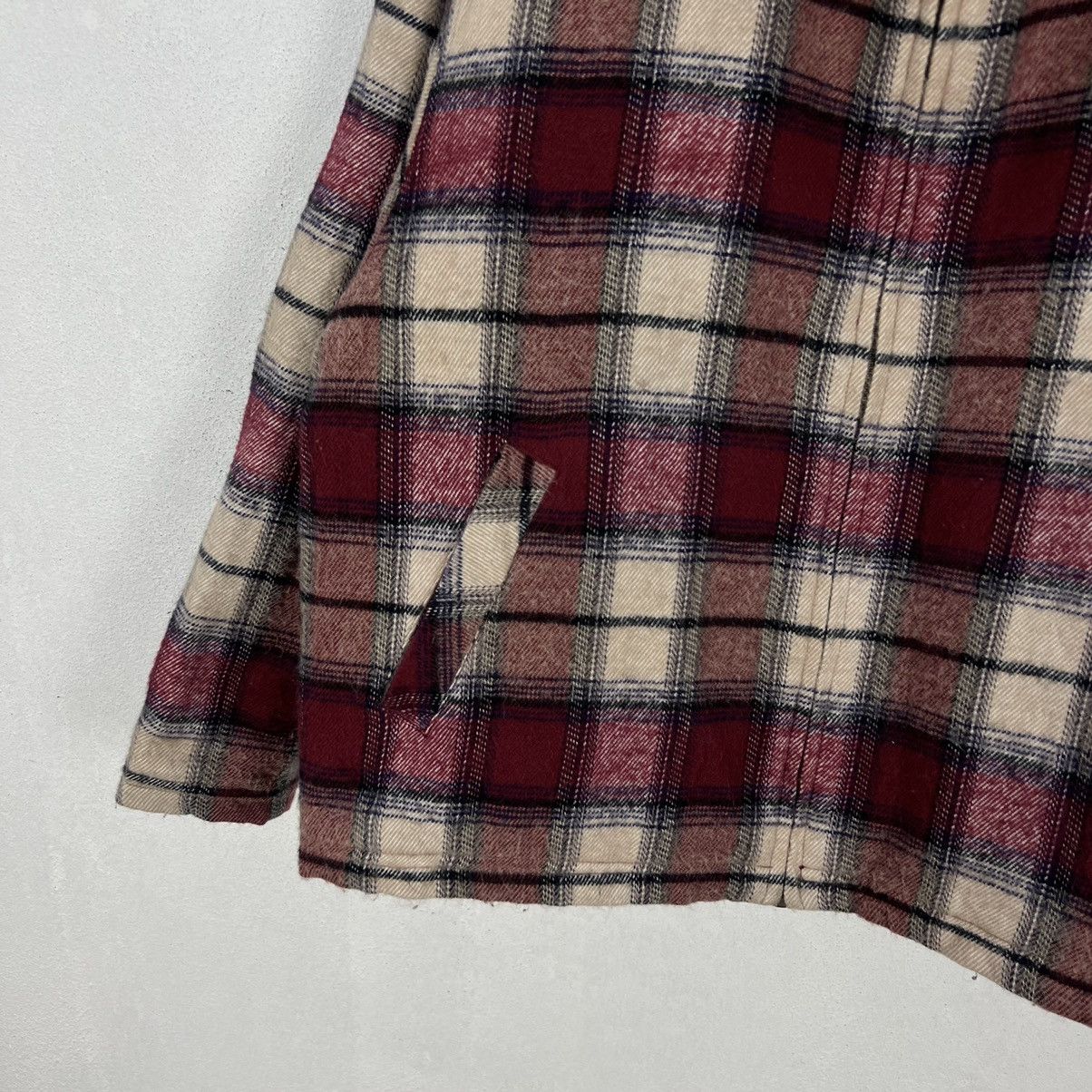 Flannel VINTAGE GARRISH FALNNEL BUTTON JACKET TARTAN DESIGN Size US M / EU 48-50 / 2 - 4 Thumbnail