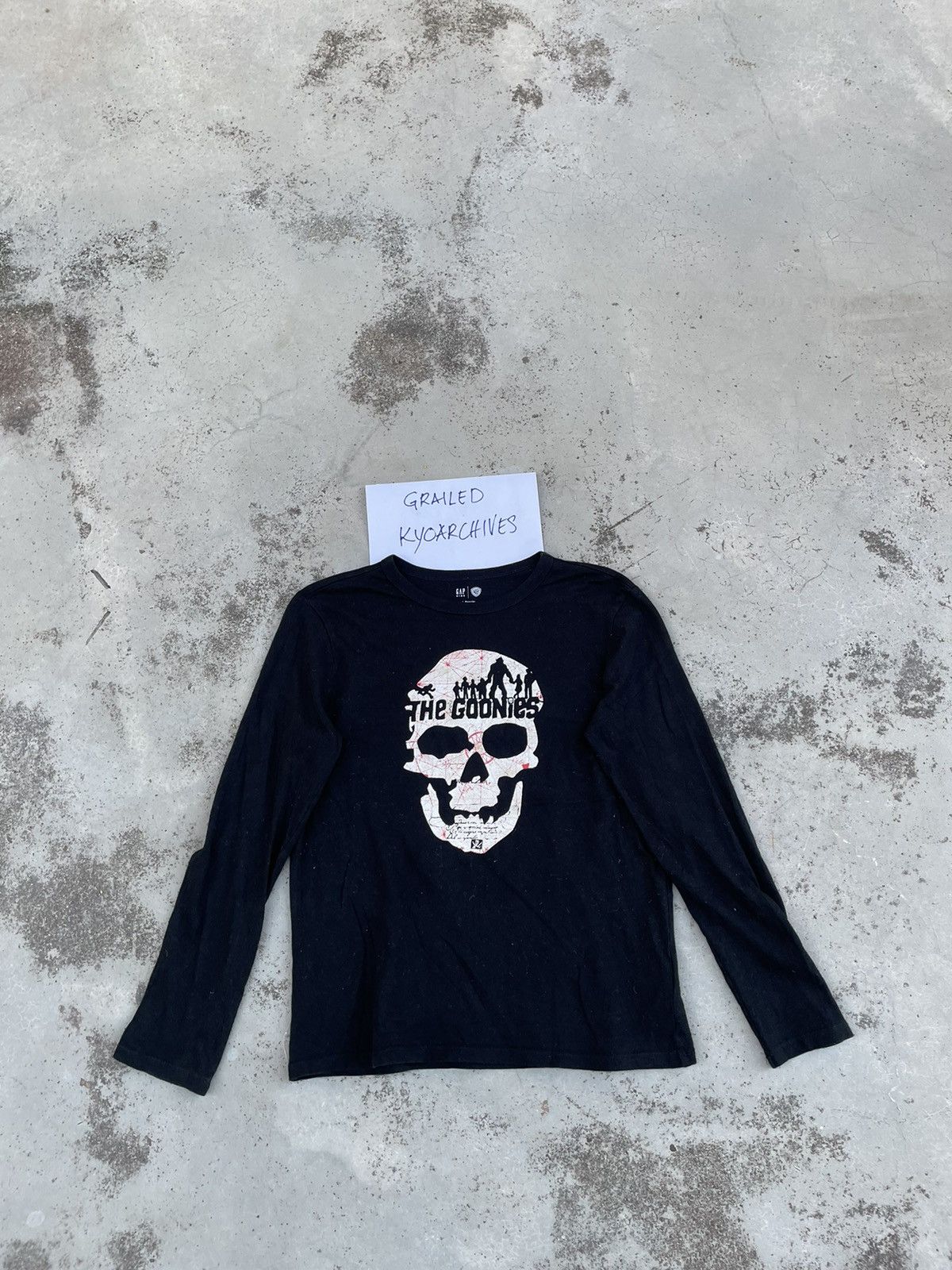 Other THE GOONIES LONG SLEEVE Size US S / EU 44-46 / 1 - 1 Thumbnail
