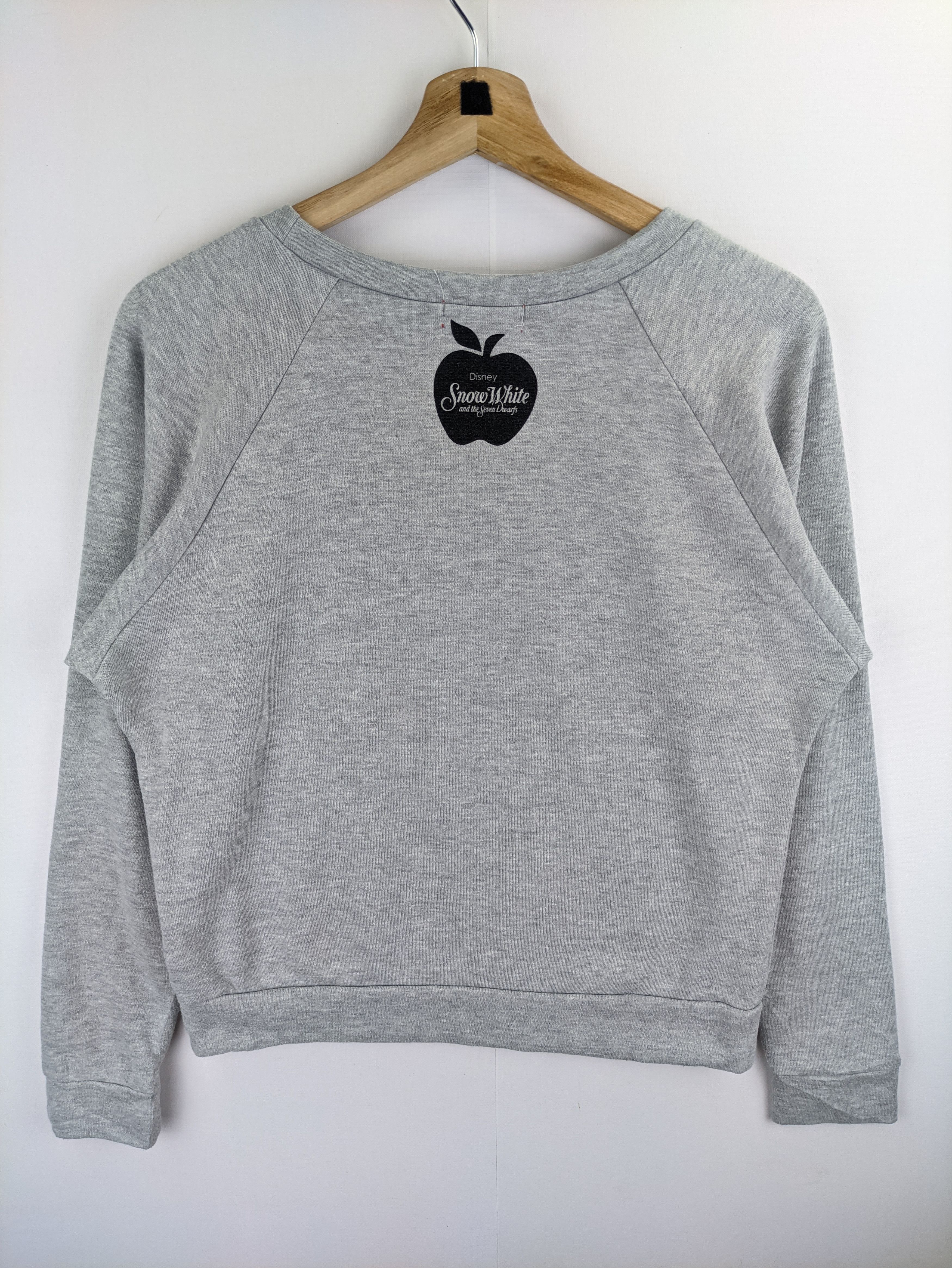 Cartoon Network × Disney Steals🔥Cropped Sweatshirt Disney Snow White Bling Size M / US 6-8 / IT 42-44 - 2 Thumbnail