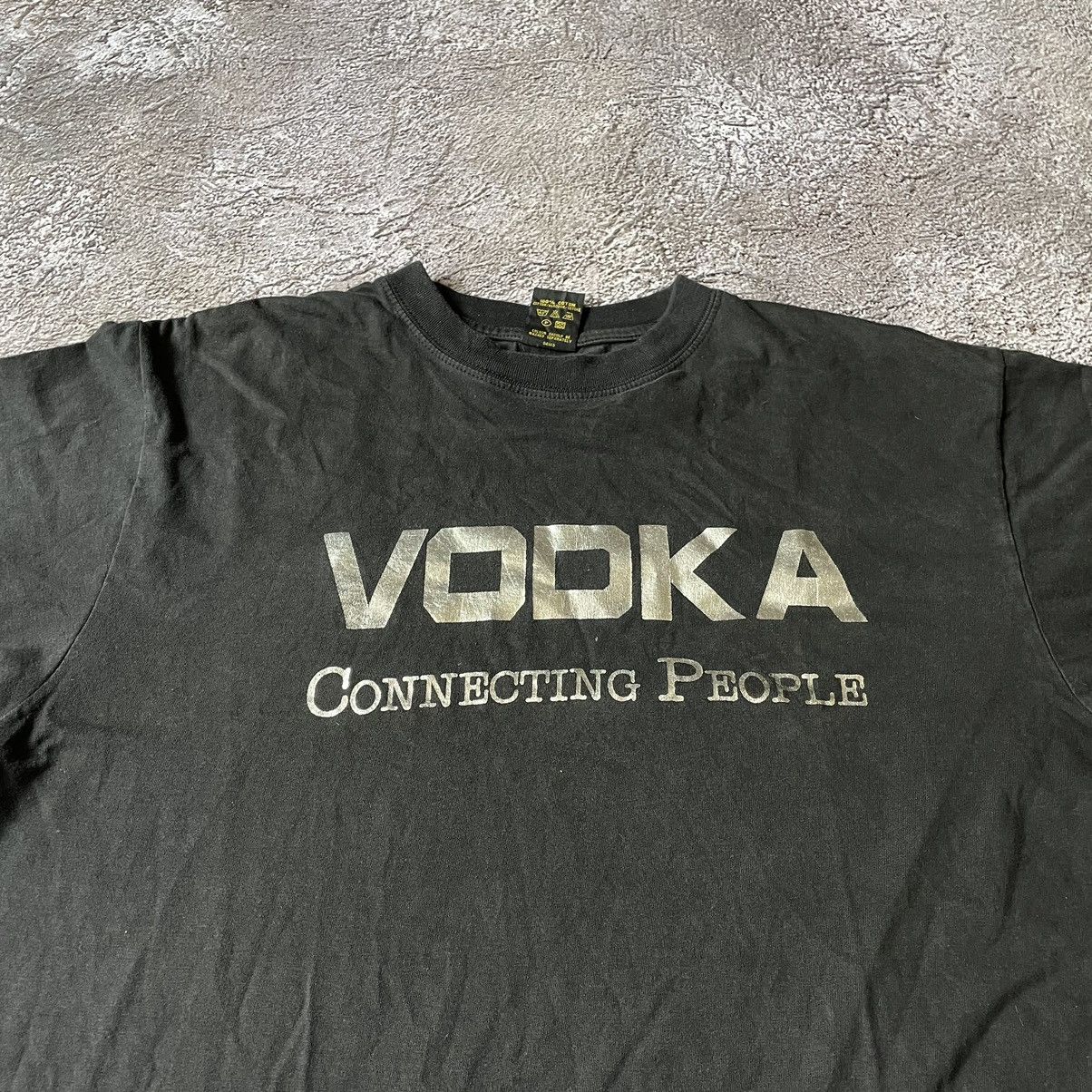 Vintage Vintage Y2K ADULT FUNNY VODKA CONNECTING PEOPLE L Size US L / EU 52-54 / 3 - 5 Thumbnail