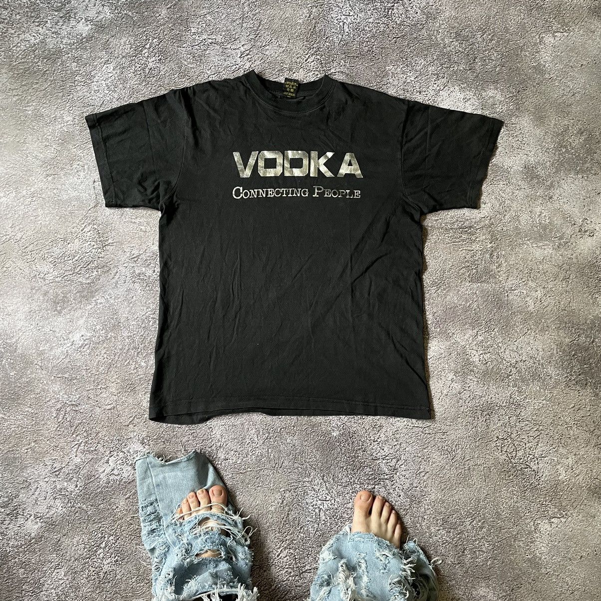 Vintage Vintage Y2K ADULT FUNNY VODKA CONNECTING PEOPLE L Size US L / EU 52-54 / 3 - 3 Thumbnail