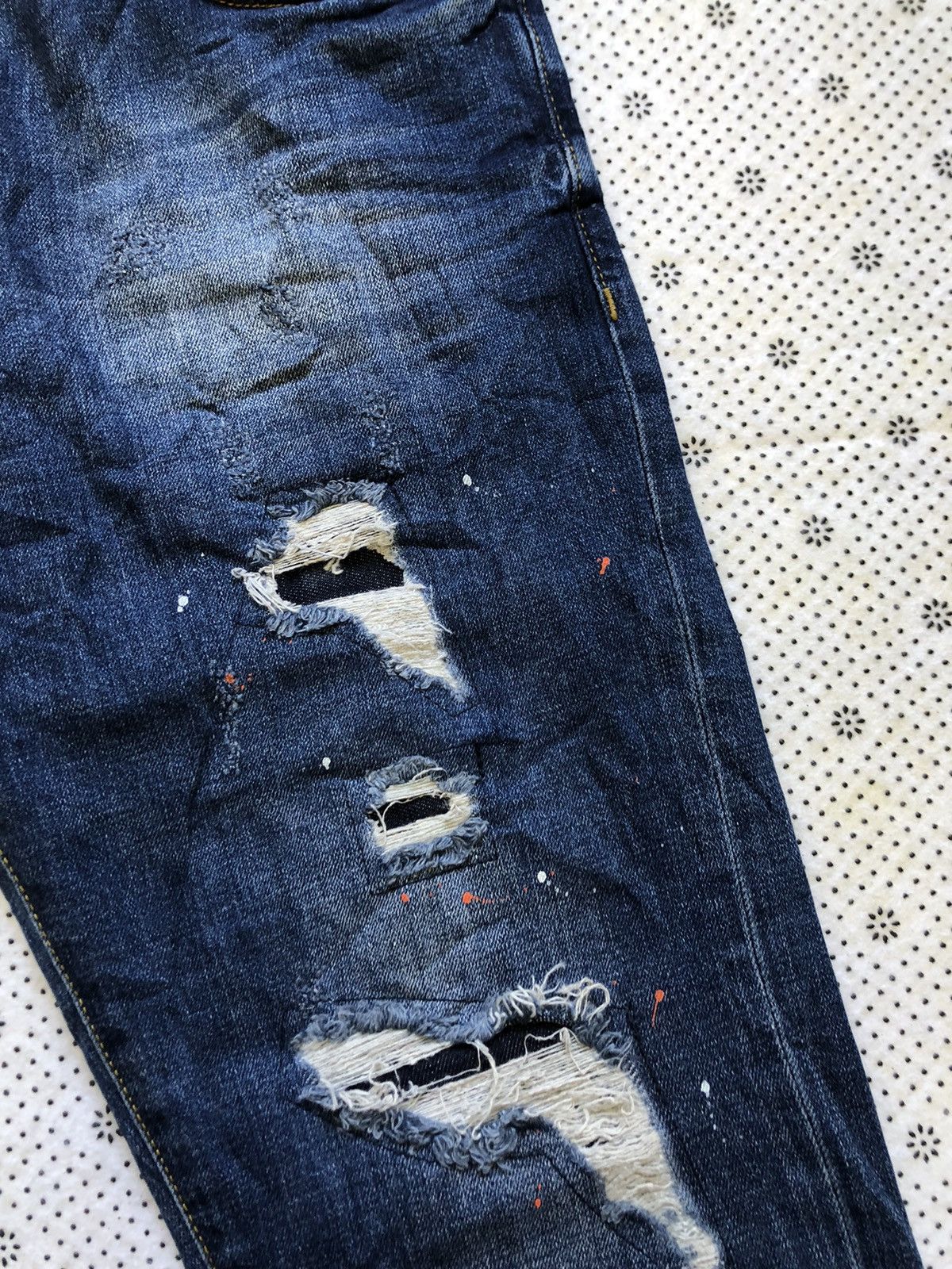 Dsquared2 Dsquared2 distressed jeans Size US 34 / EU 50 - 8 Thumbnail
