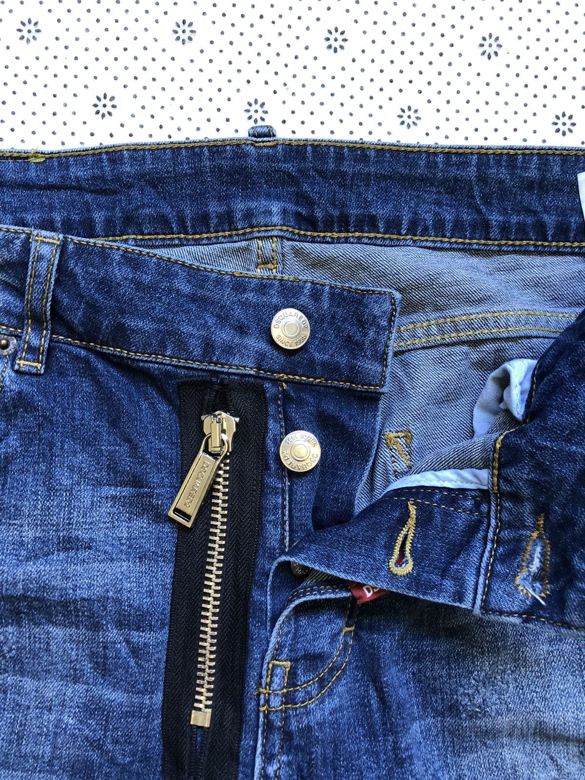 Dsquared2 Dsquared2 distressed jeans Size US 34 / EU 50 - 4 Thumbnail